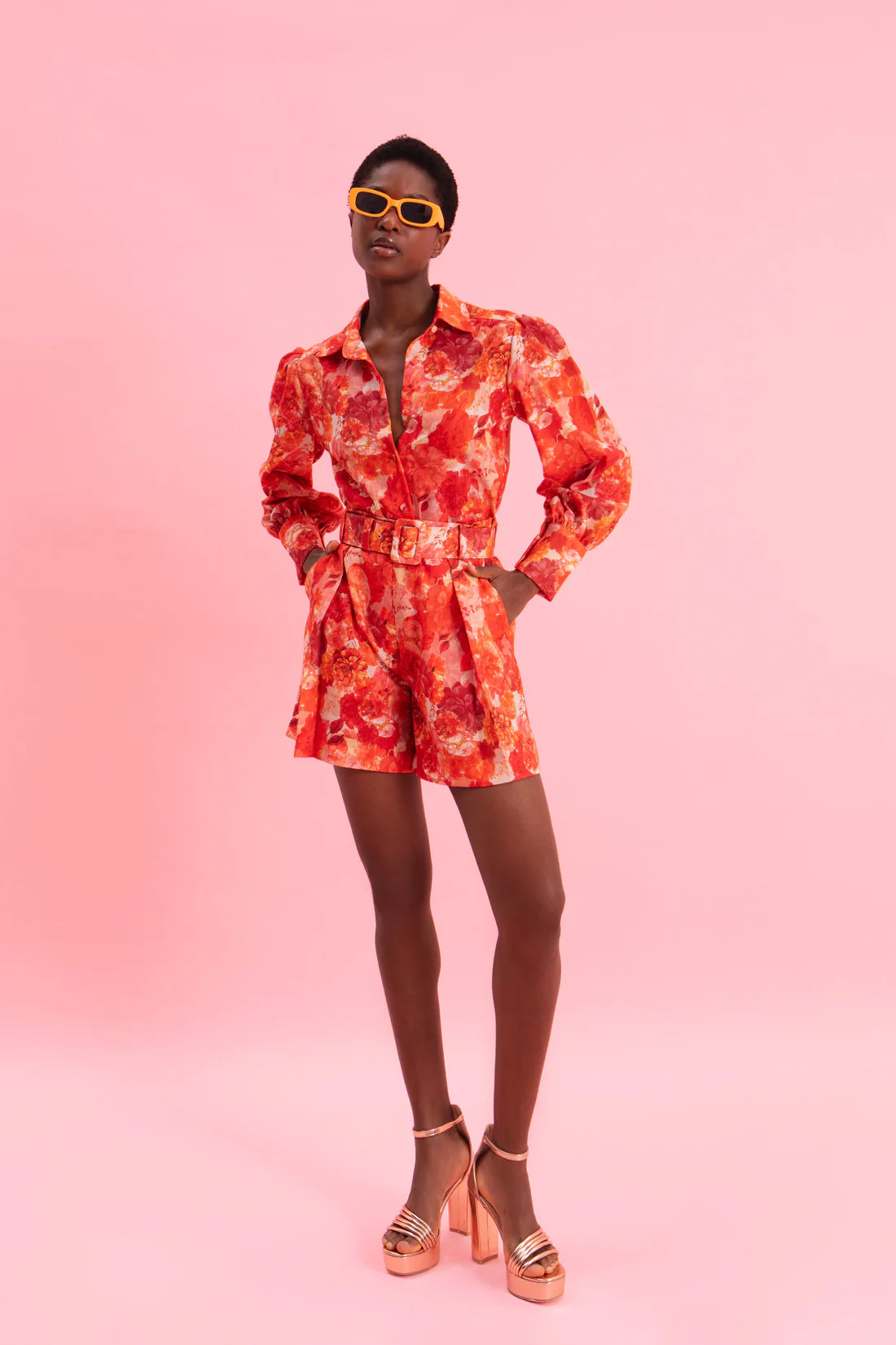 SUNSET DREAM HIGH WAISTED LINEN SHORTS WITH BELT