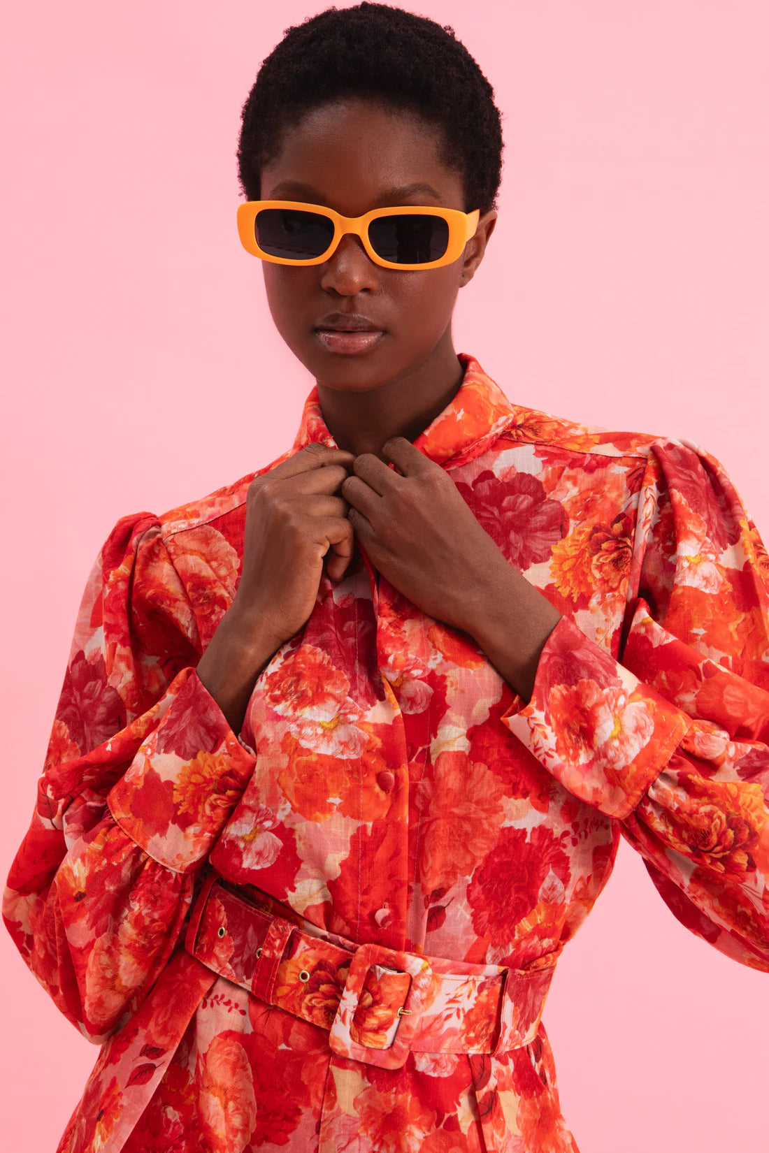 SUNSET DREAM HIGH WAISTED LINEN SHORTS WITH BELT