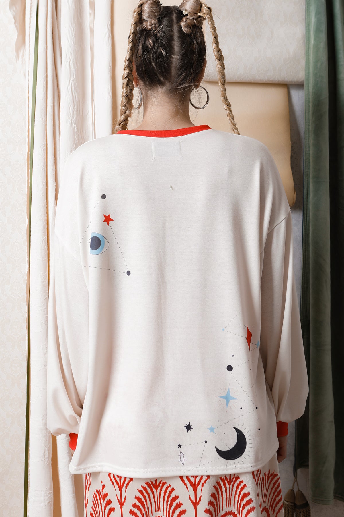 T-SHIRT (MAGIC CAT)