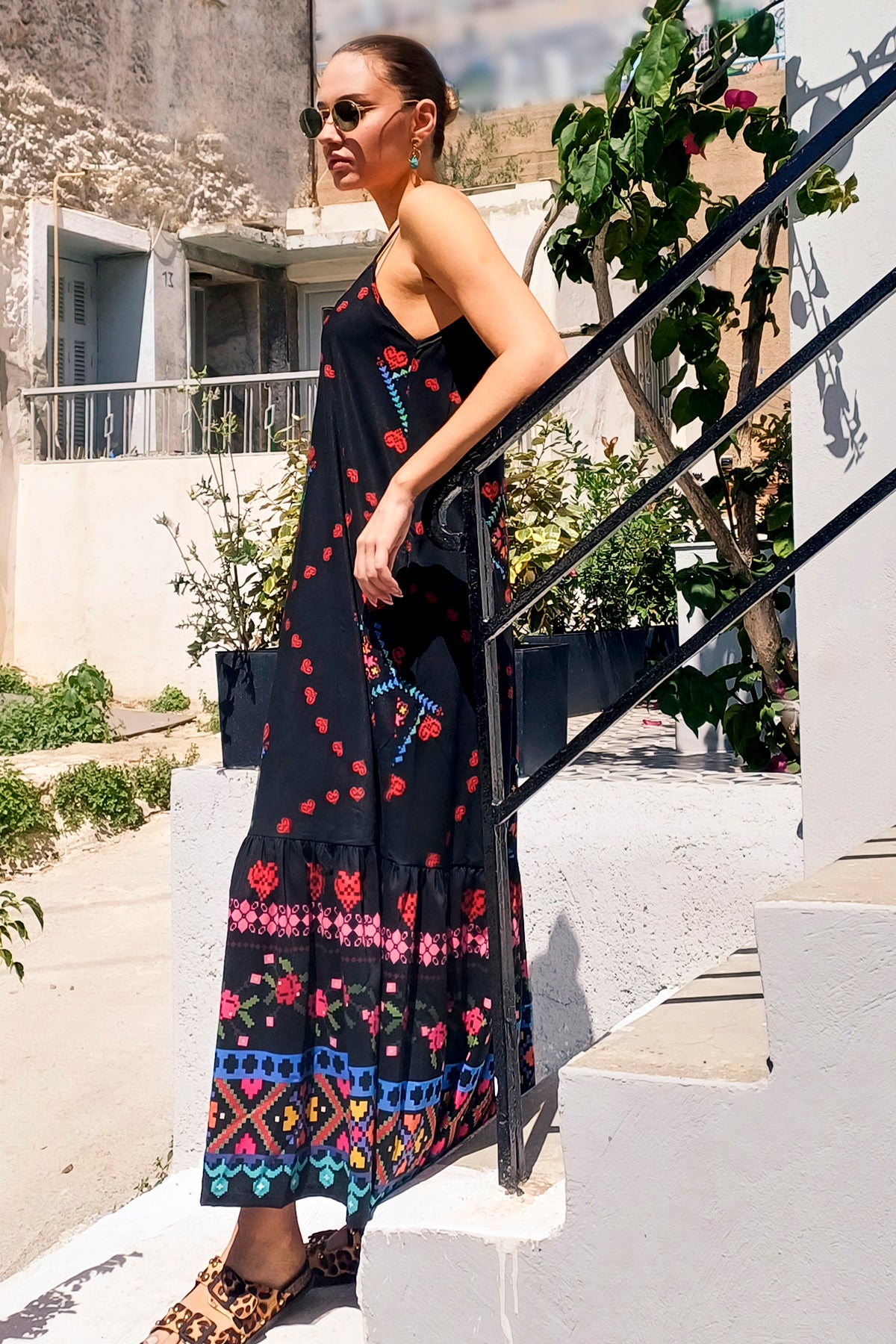 AGAPI DRESS (BLACK)