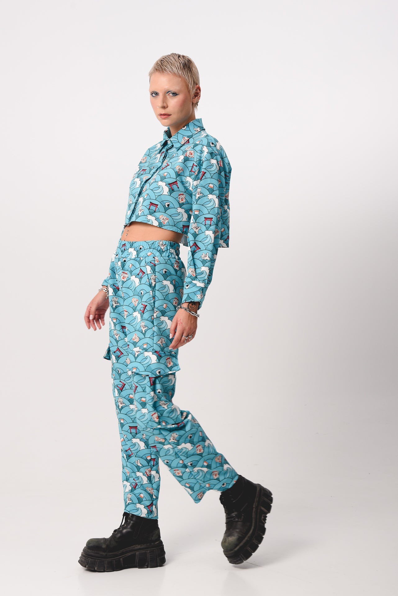 Maneki Neko - Print crop shirt