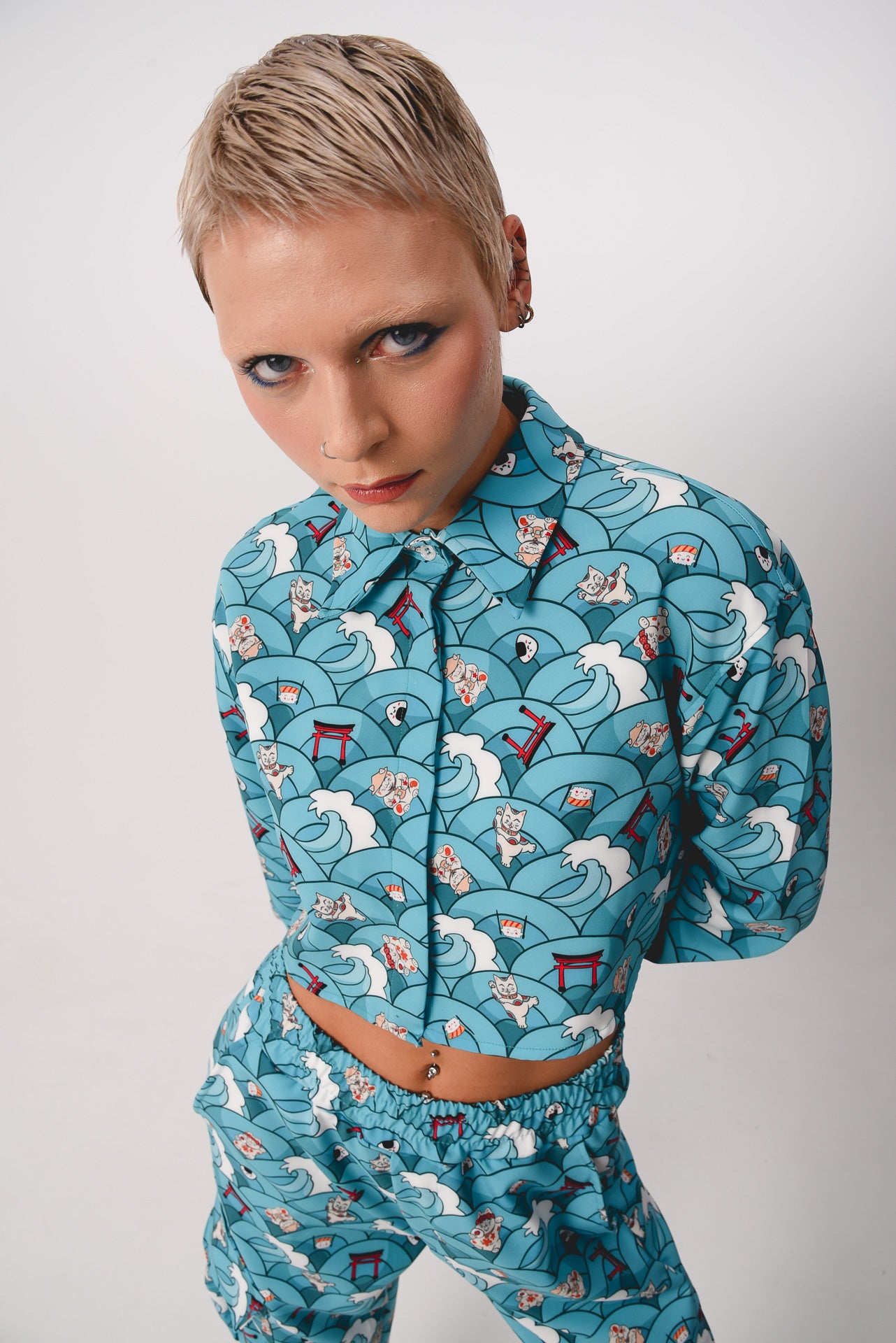 Maneki Neko - Print crop shirt