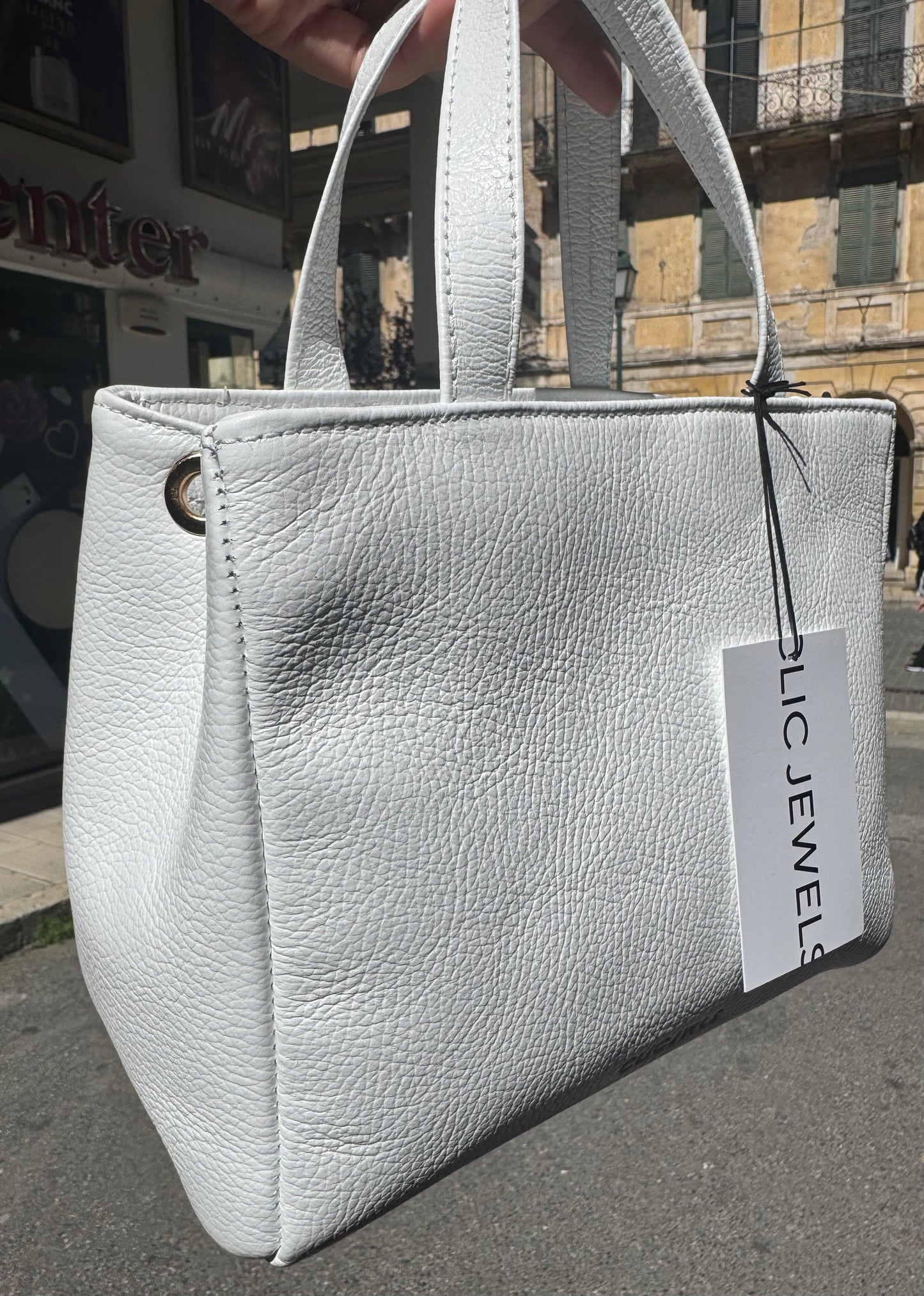 GRACE MINITOTE (white dolaro genuine leather)