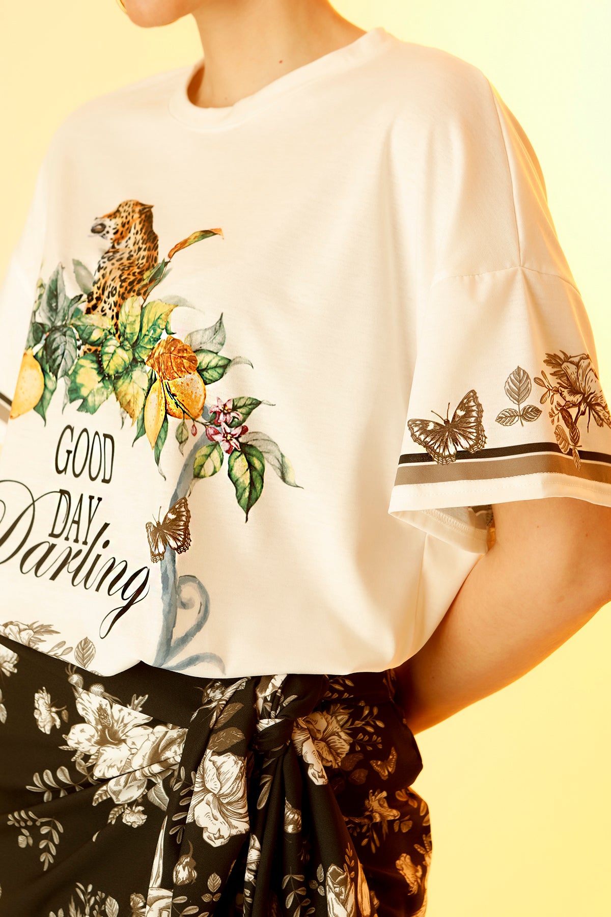 T-SHIRT (DARLING)