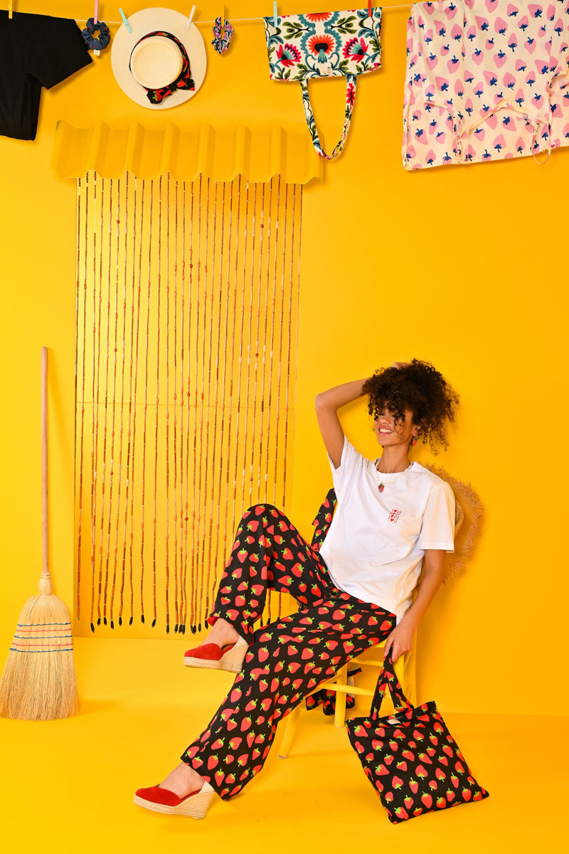 Black With Strawberries Tote Bag Petit Boutik