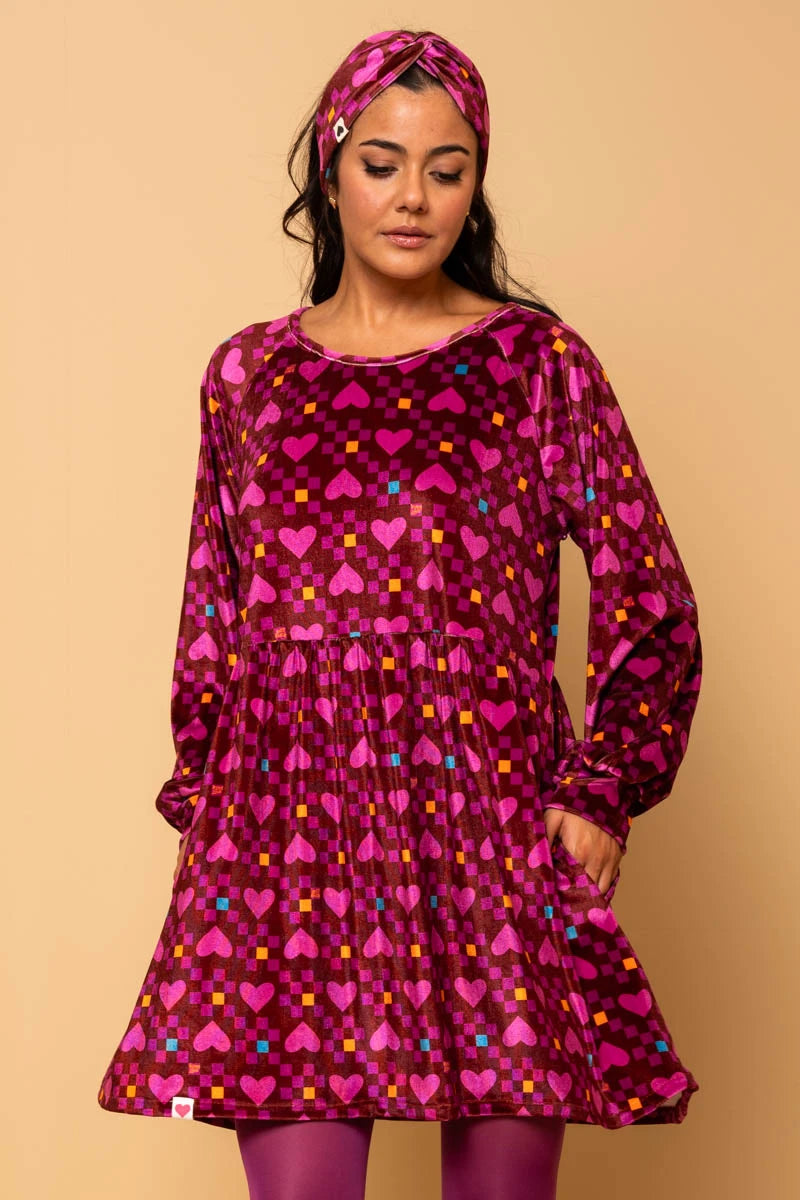 Melina Mini Dress Magenta Hearts Cubes Βελούδινο Φόρεμα με Τσέπες Petit Boutik