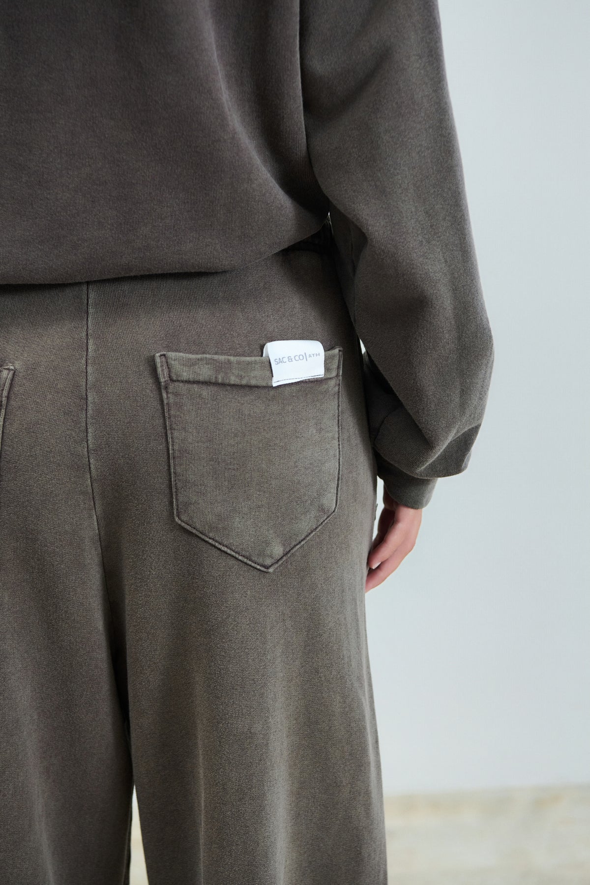 Stella Brown Zip SET