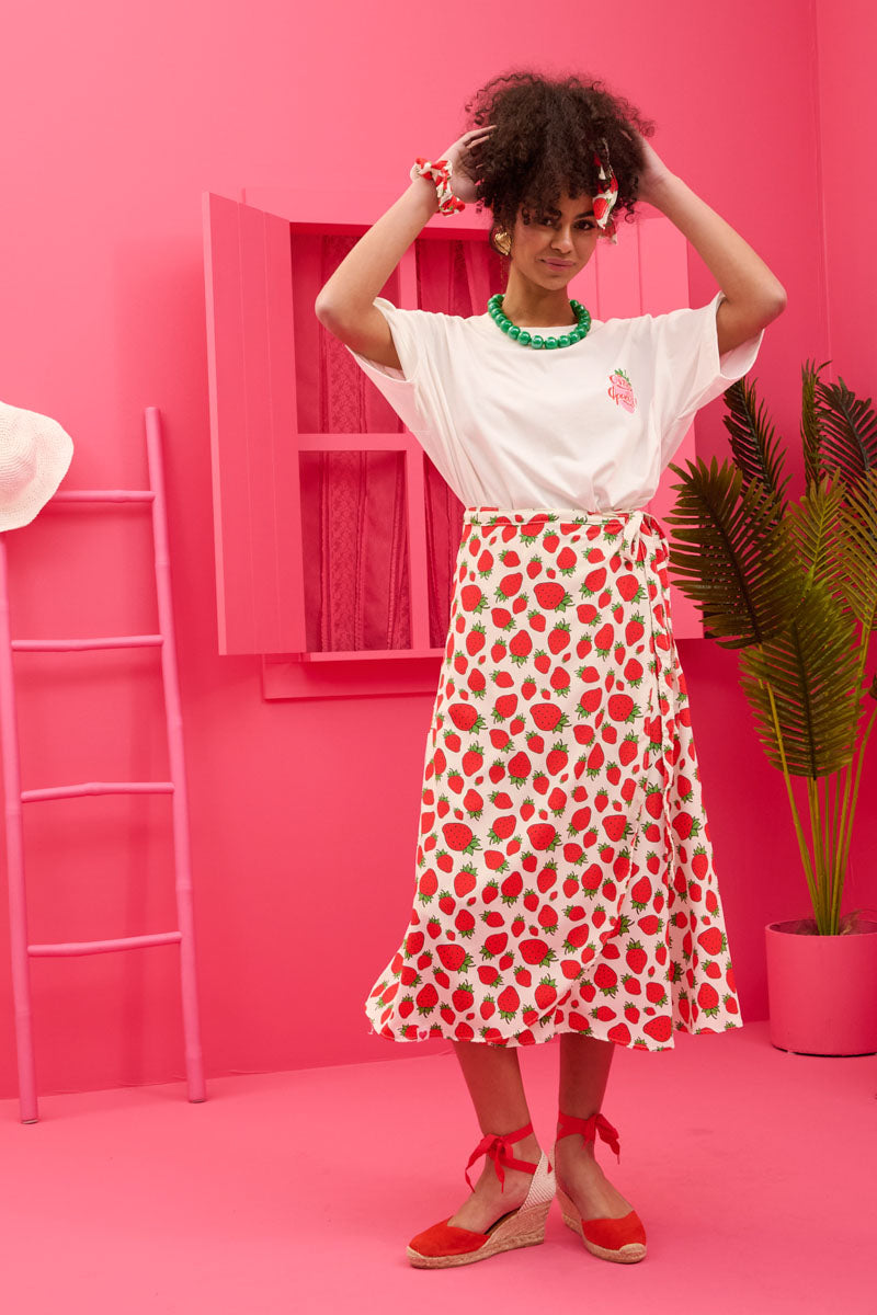 Silia Wrap Skirt White Strawberries Δετή Φούστα Petit Boutik