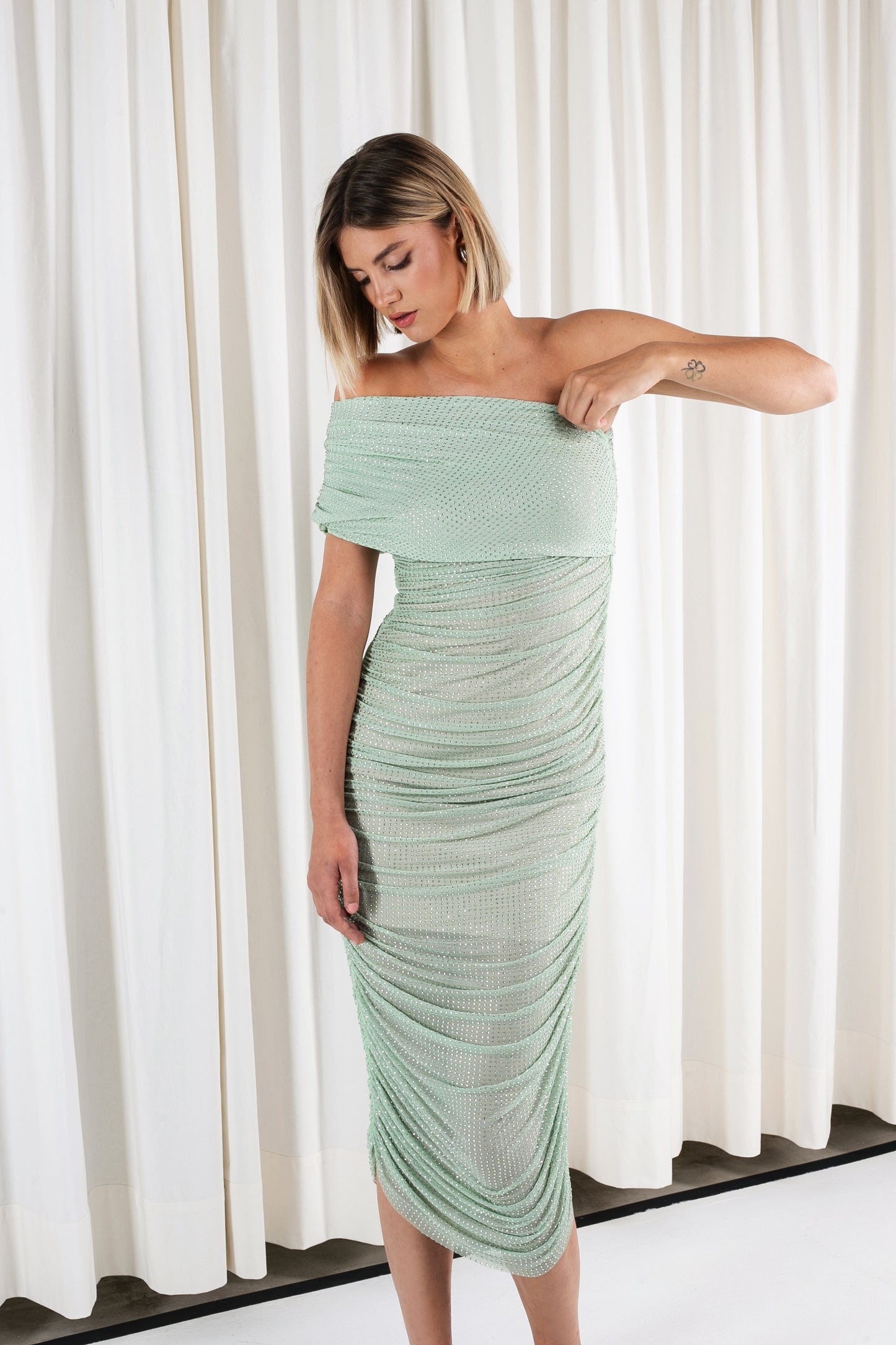 Glow skin mint dress