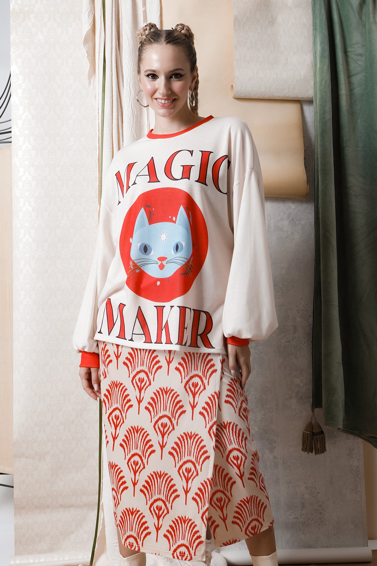 T-SHIRT (MAGIC CAT)