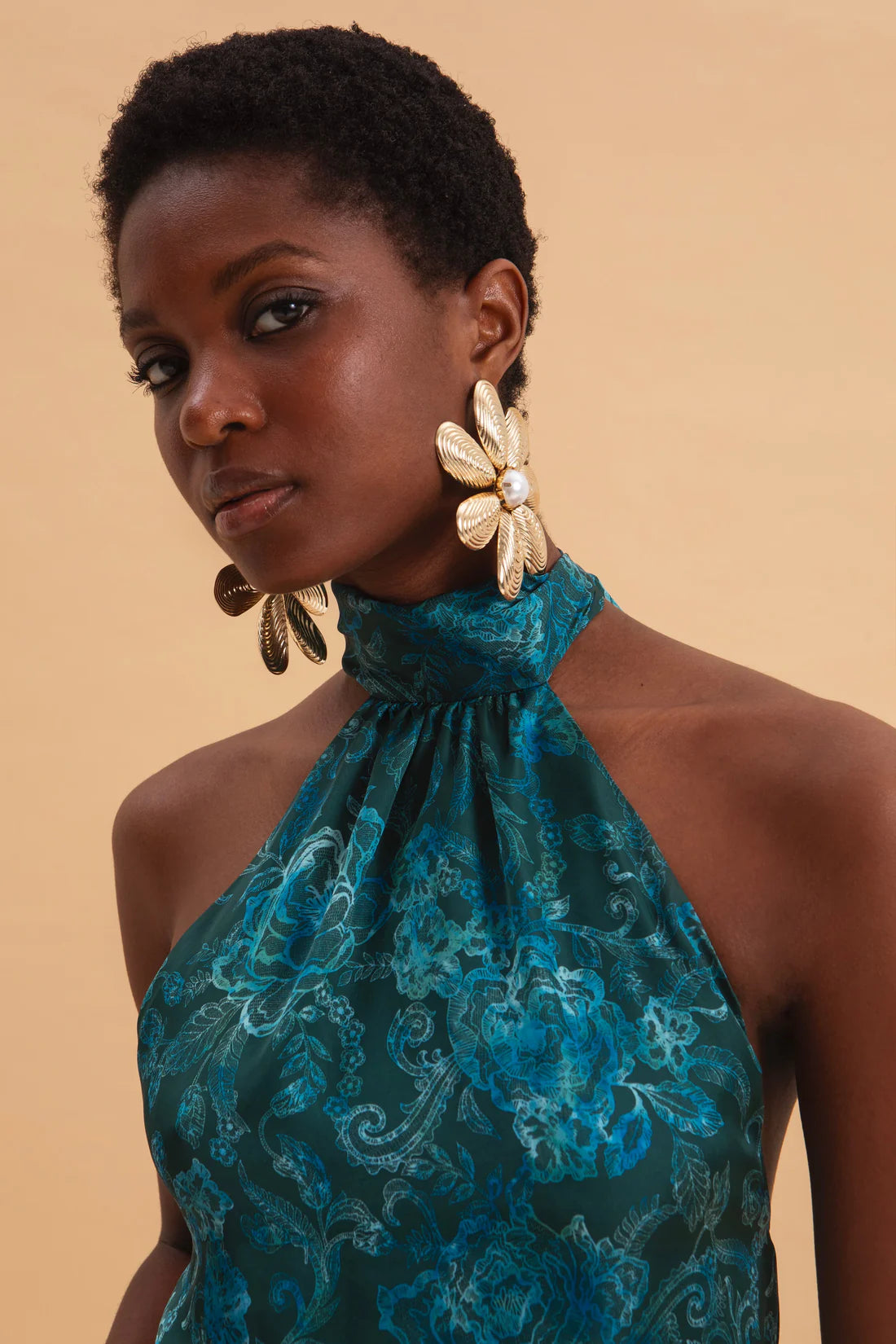 TEAL ELEGANCE MINI SATIN HALTERNECK DRESS