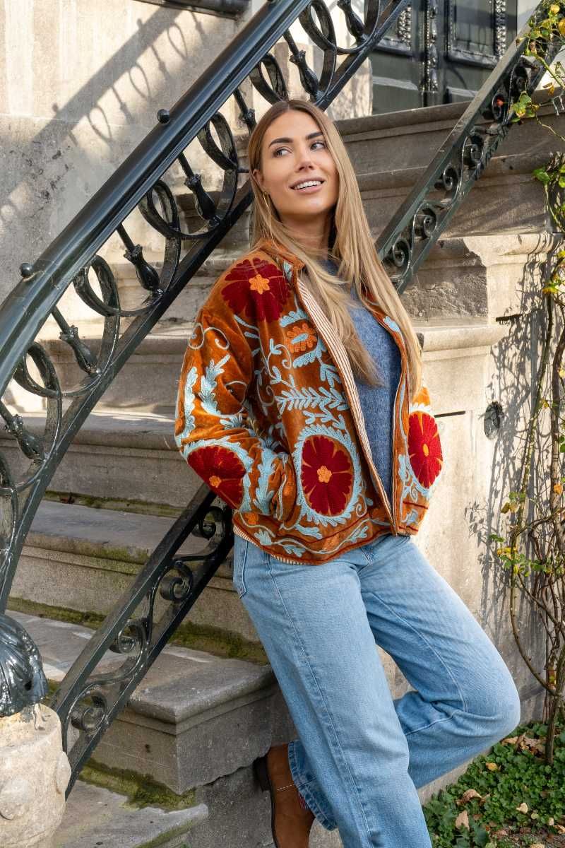 Suzani Jacket – Brown-amber with red floral embroidery