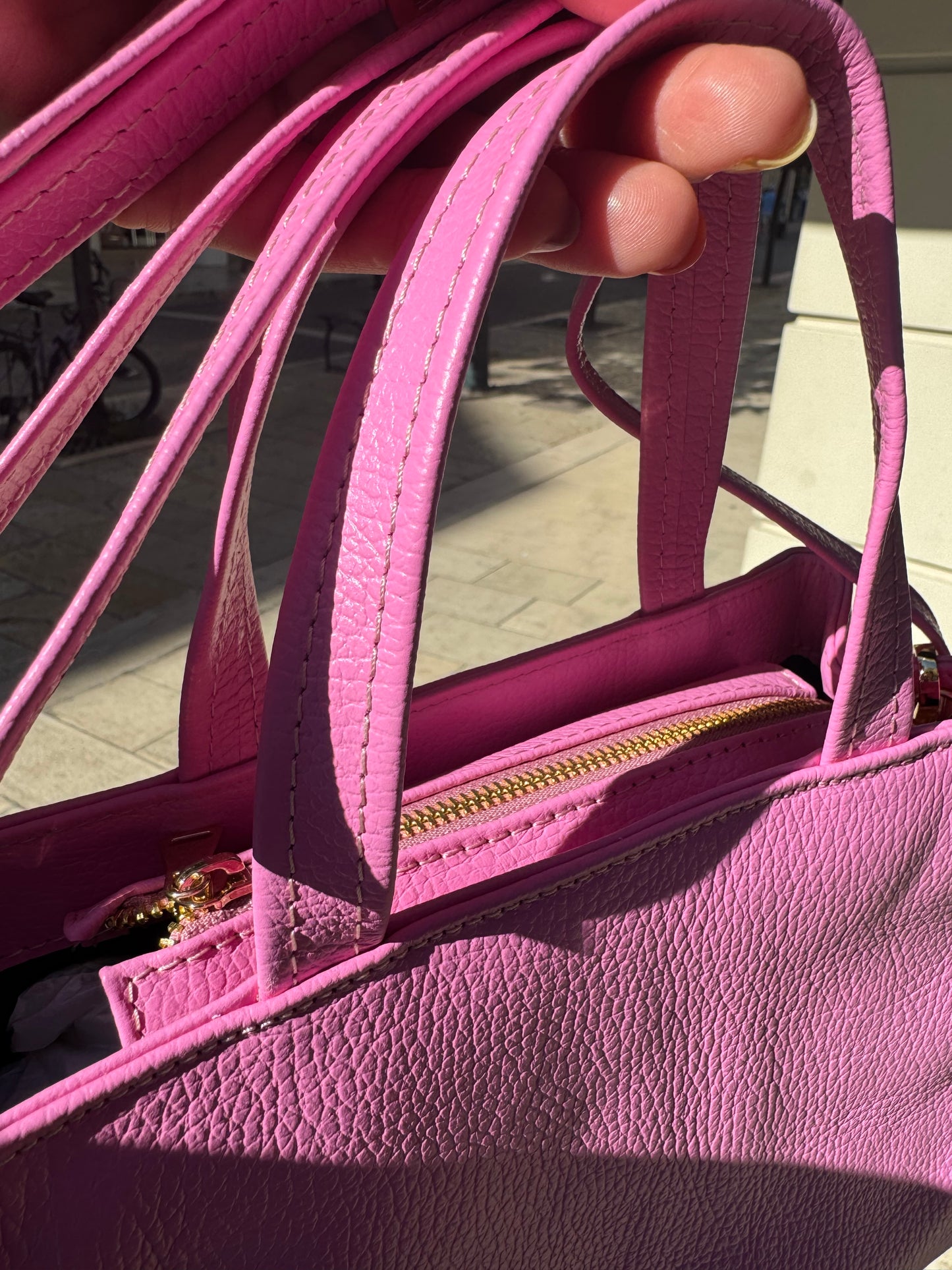GRACE MINITOTE (Fuchsia dolaro genuine leather)