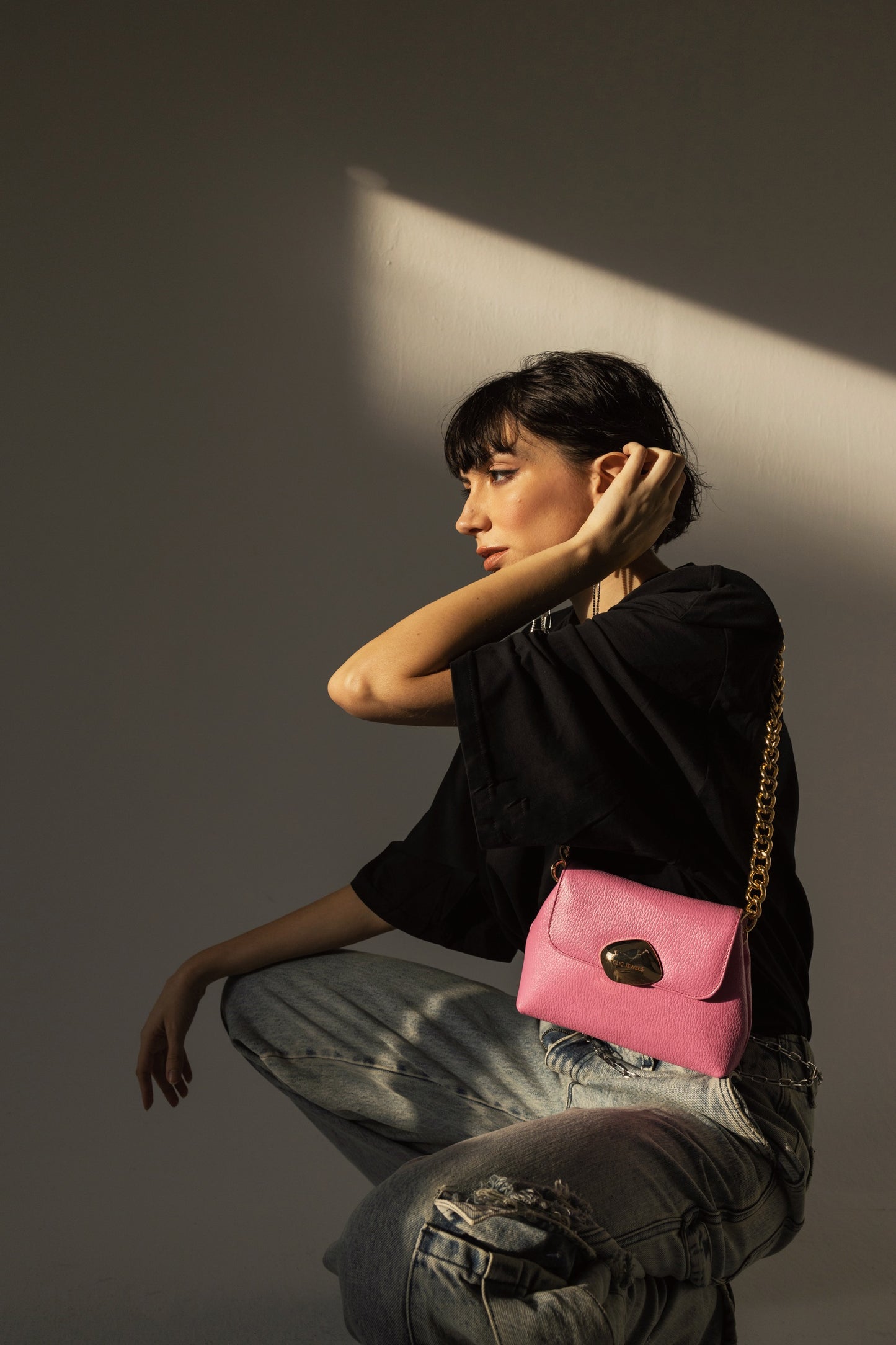 MAYA MINIBAG (Bubblegum dolaro genuine leather)