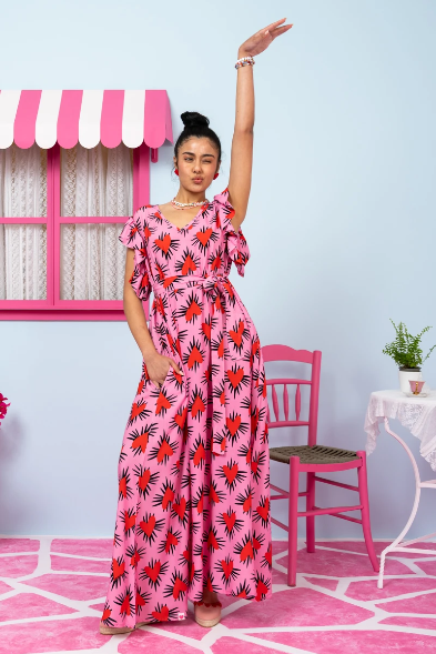 Betty Dress Pink Hearts Red Spikes Frill Sleeves Φόρεμα με Ζώνη & Τσέπες Petit Boutik