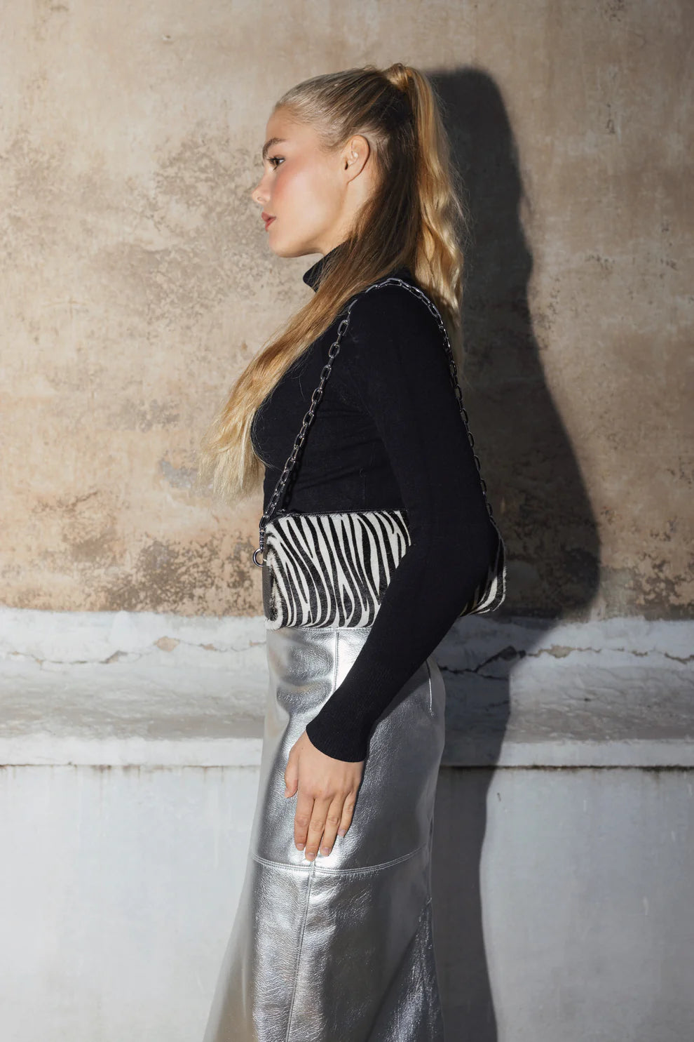 Barrel Bag (zebra ponyskin/black dolaro genuine leather)