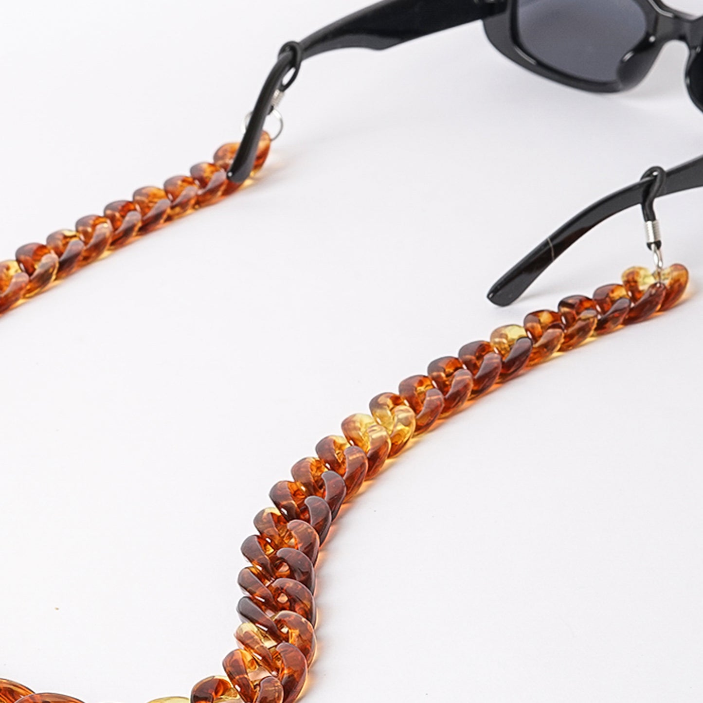 Acrylic Chain Tartaruga