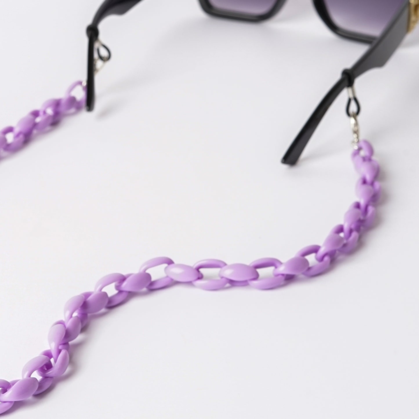 Oval Acrylic Chain Lilac