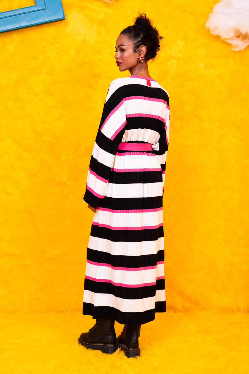 Natalie Knitted Dress Black and White Stripes Φόρεμα με Ζώνη Petit Boutik