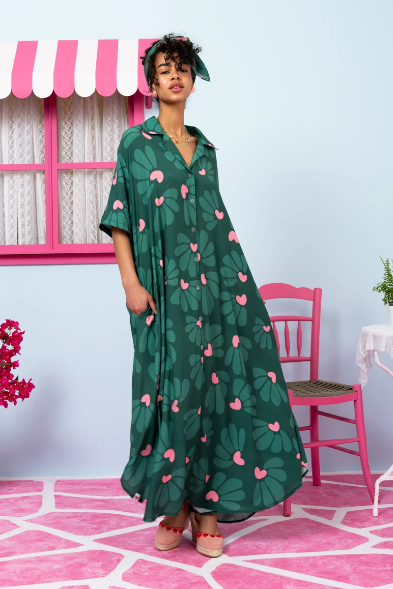 Olia Shirt Dress Vis Green Leaves Hearts Σεμιζιέ Φόρεμα με Ζώνη & Τσέπες Petit Boutik