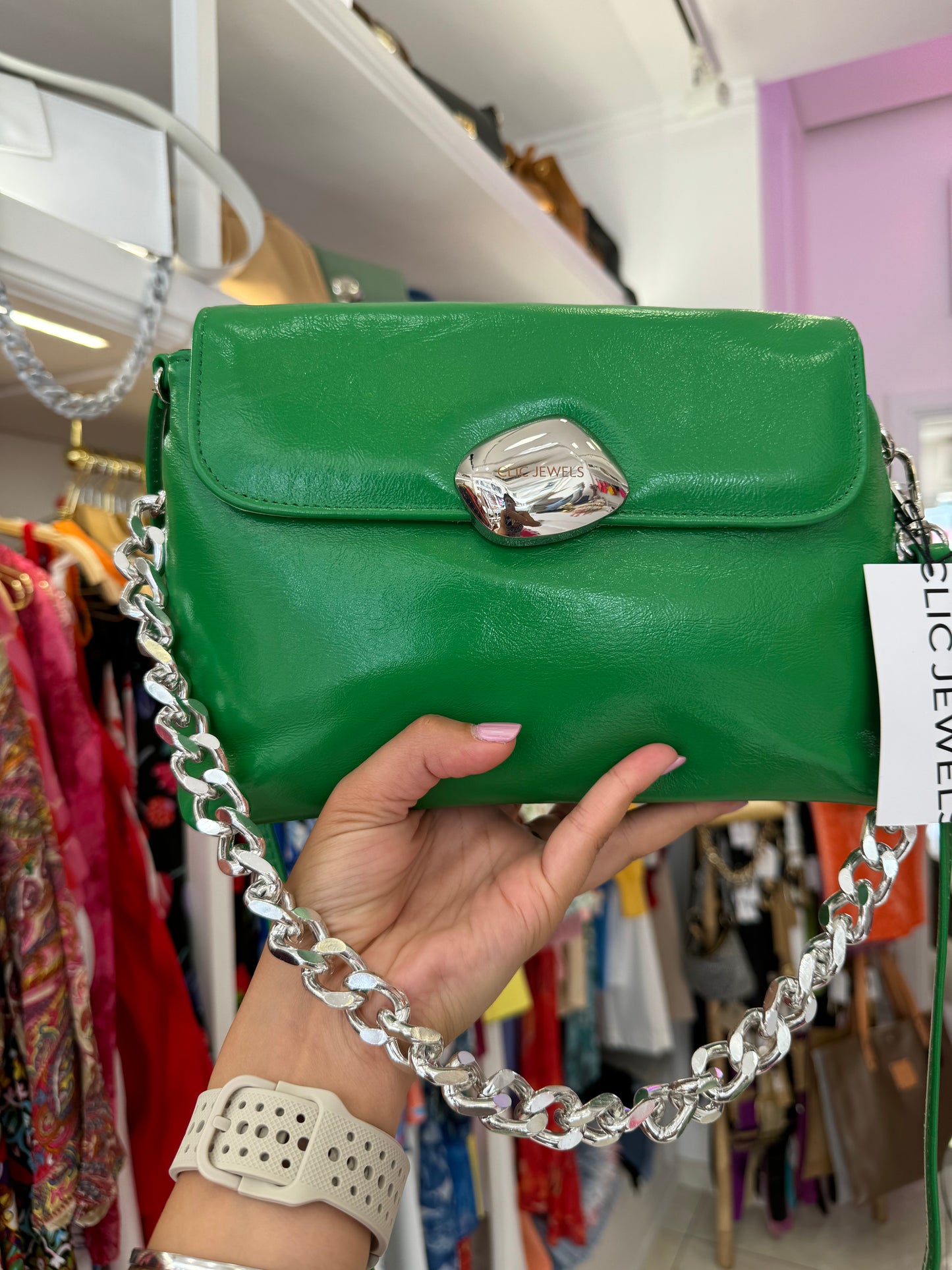 Donna Medium (liquid green genuine leather)