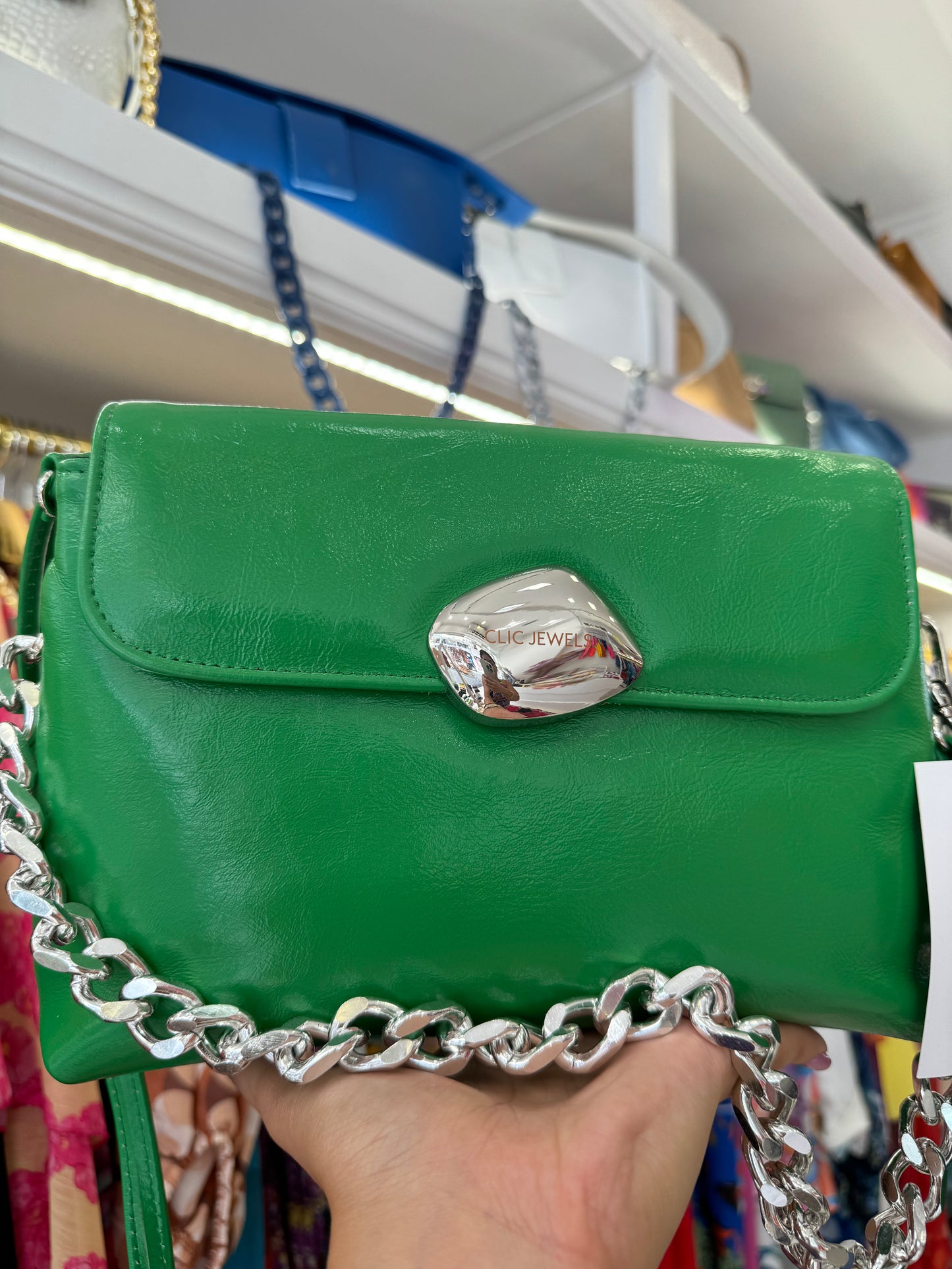 Donna Medium (liquid green genuine leather)