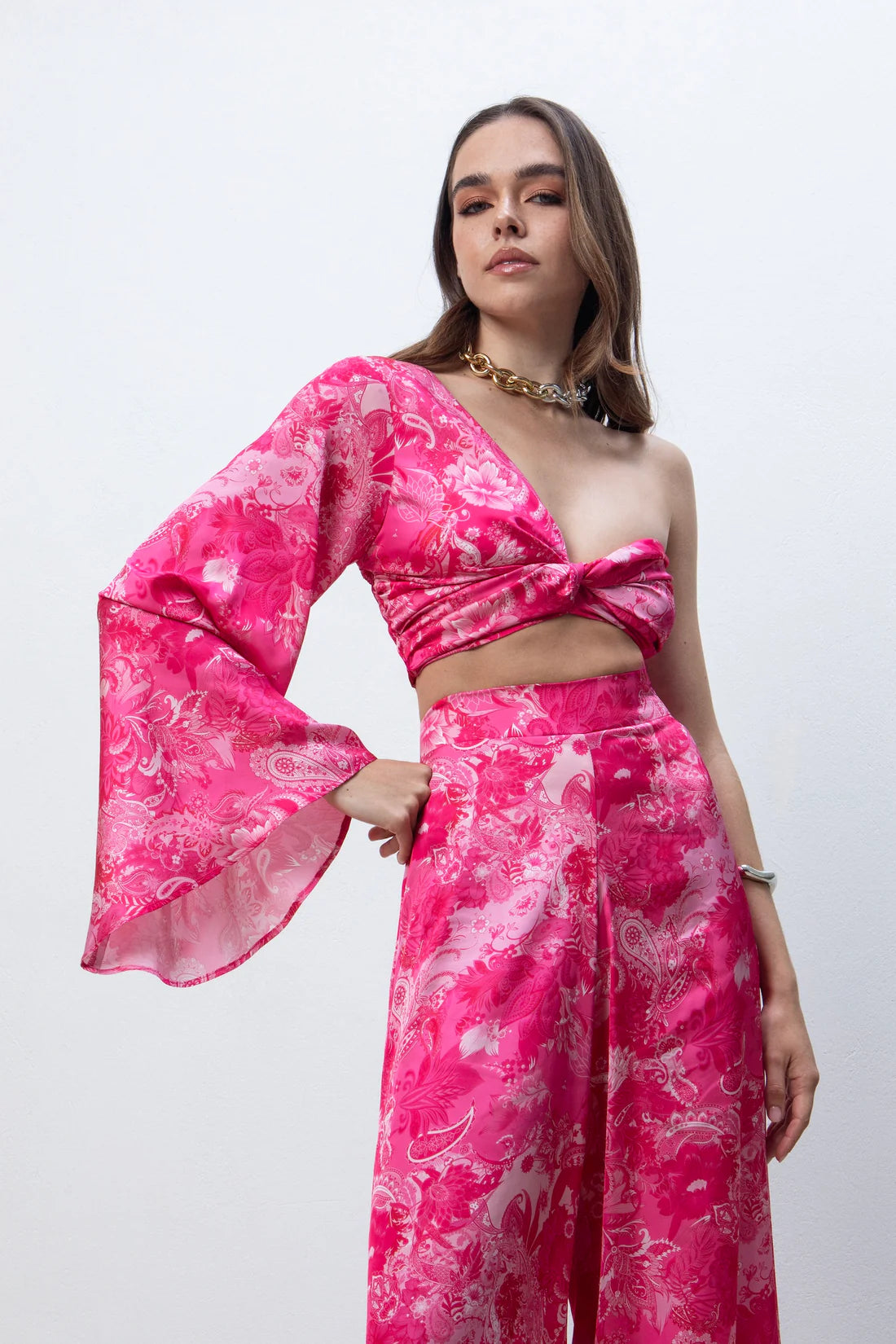 FUCHSIA PAISLEY HIGH WAISTED SATIN PANTS