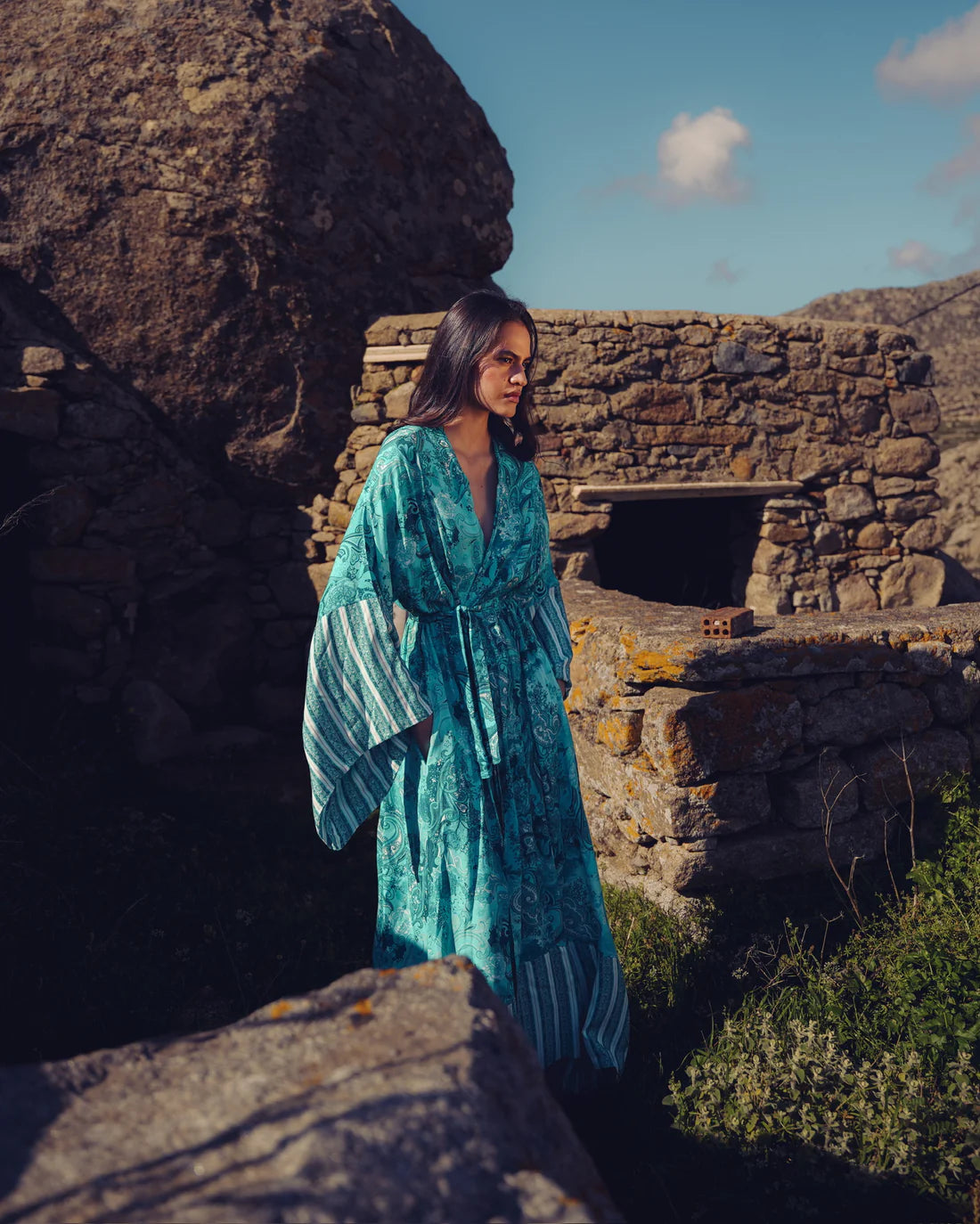 PAISLEY WAVES 100% VISCOSE KIMONO