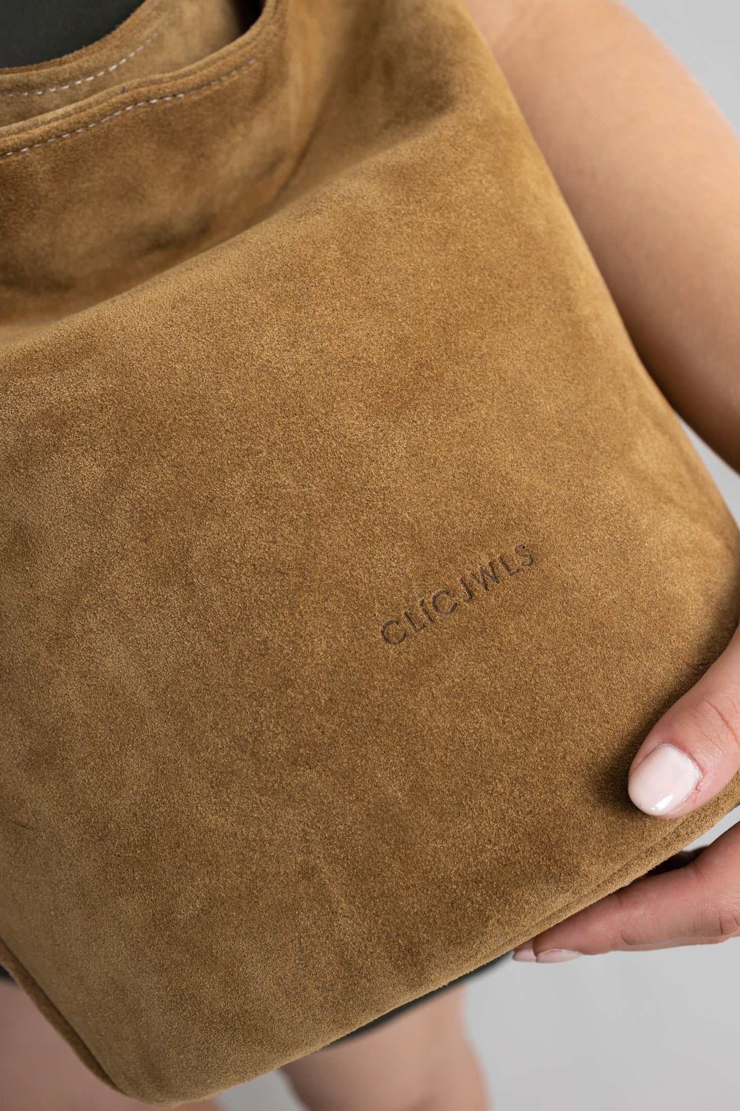 SANDRA BUCKETBAG (camel suede genuine leather)