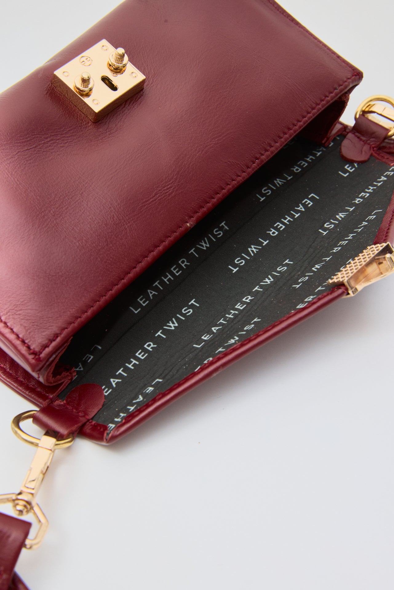 LOCKETTE ΤΣΑΝΤΑ ΧΙΑΣΤΙ ΜΠΟΡΝΤΟ ΛΕΙΟ ΔΕΡΜΑ