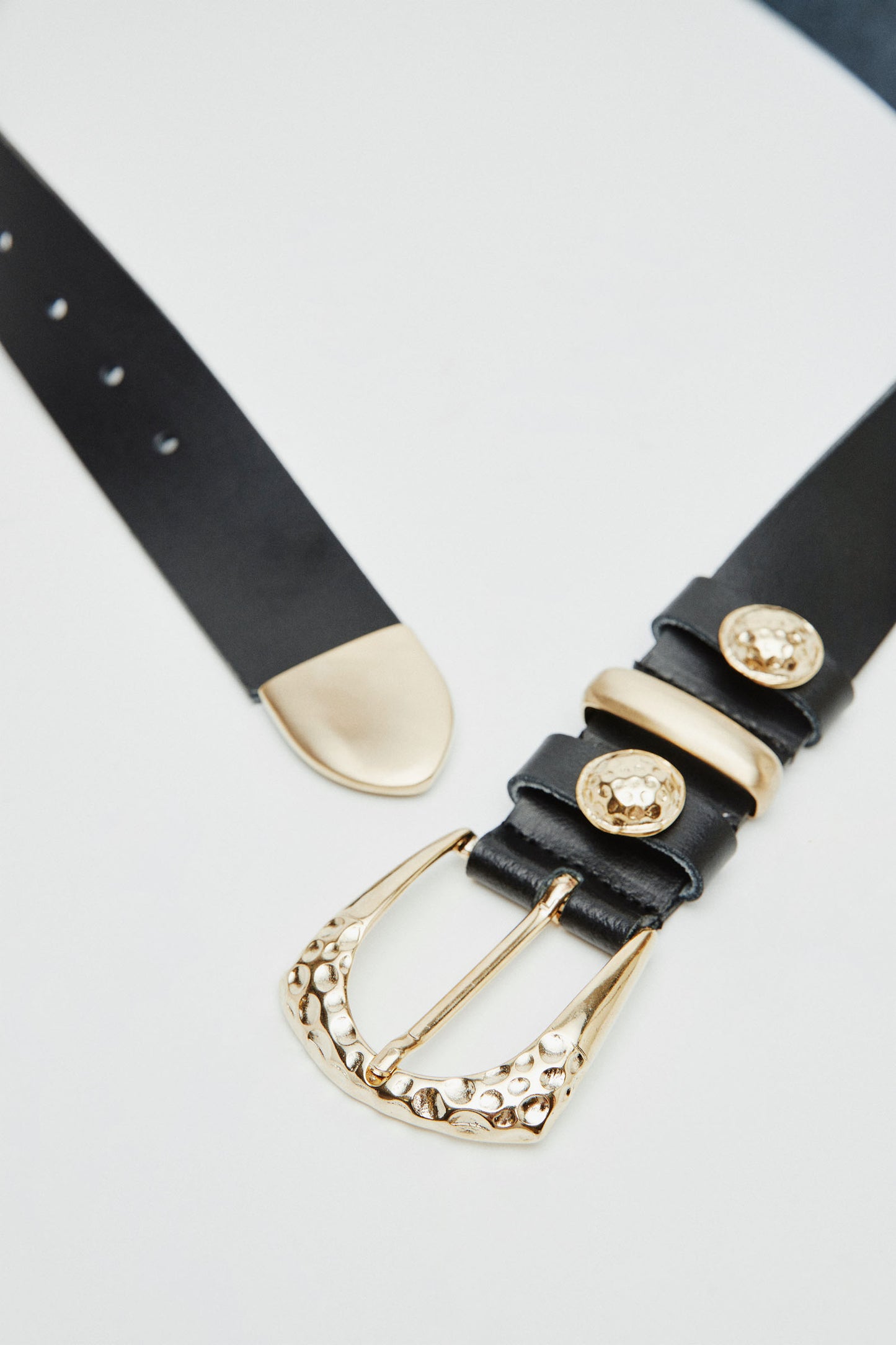 ROCKS (black)