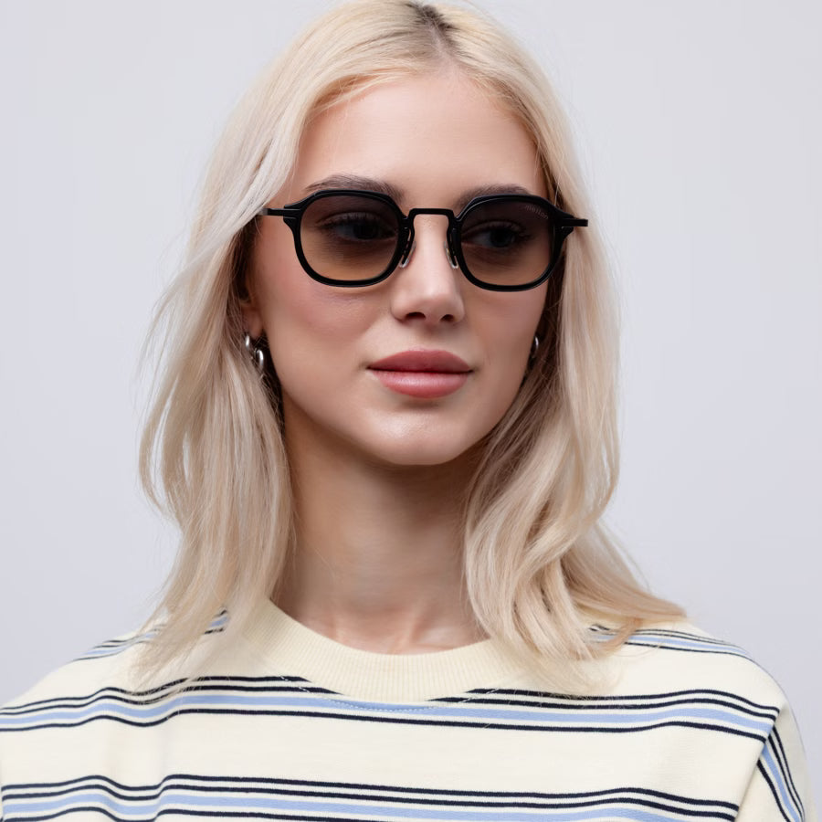 Samothrace Black-Blue