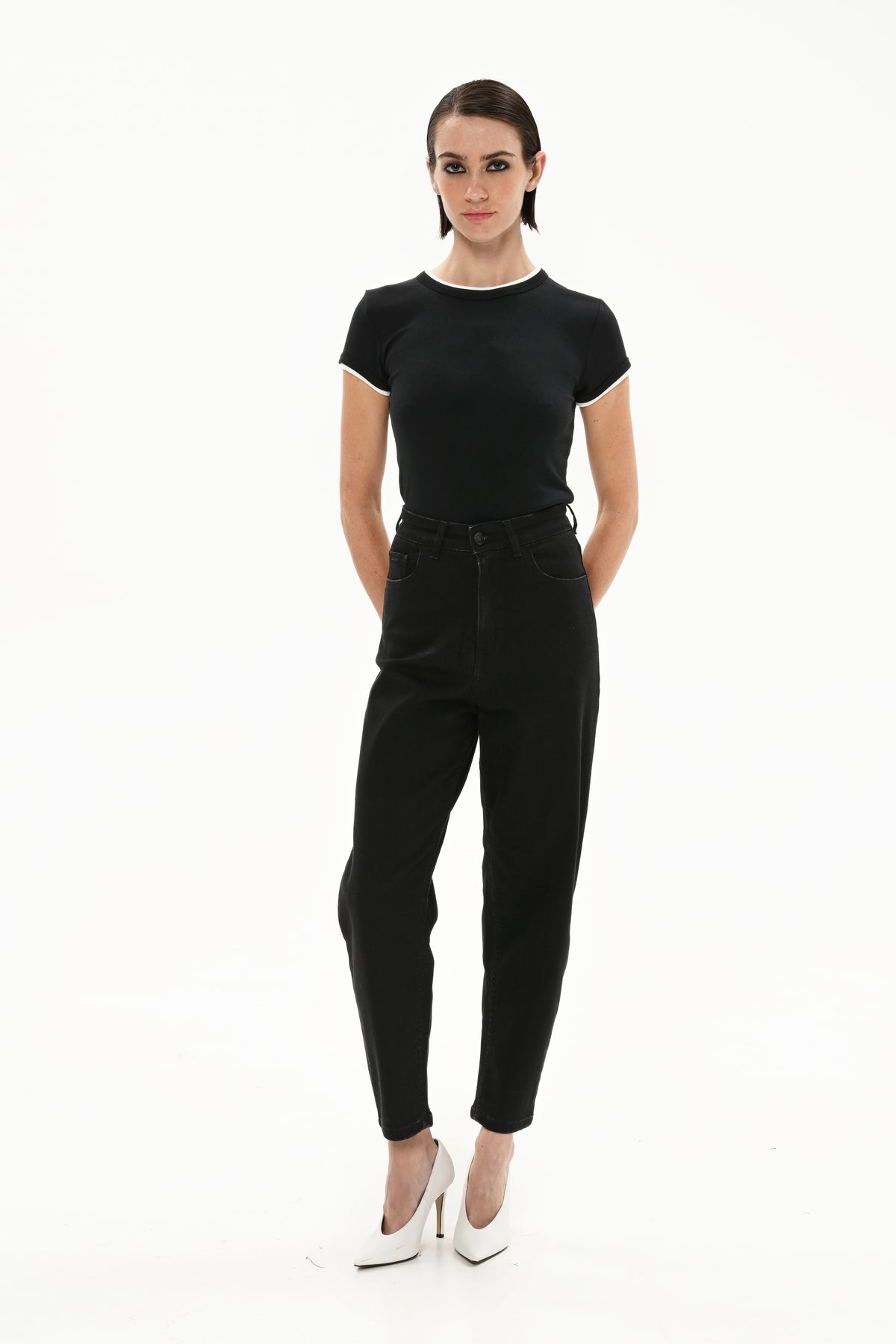 Lima Slouchy Black