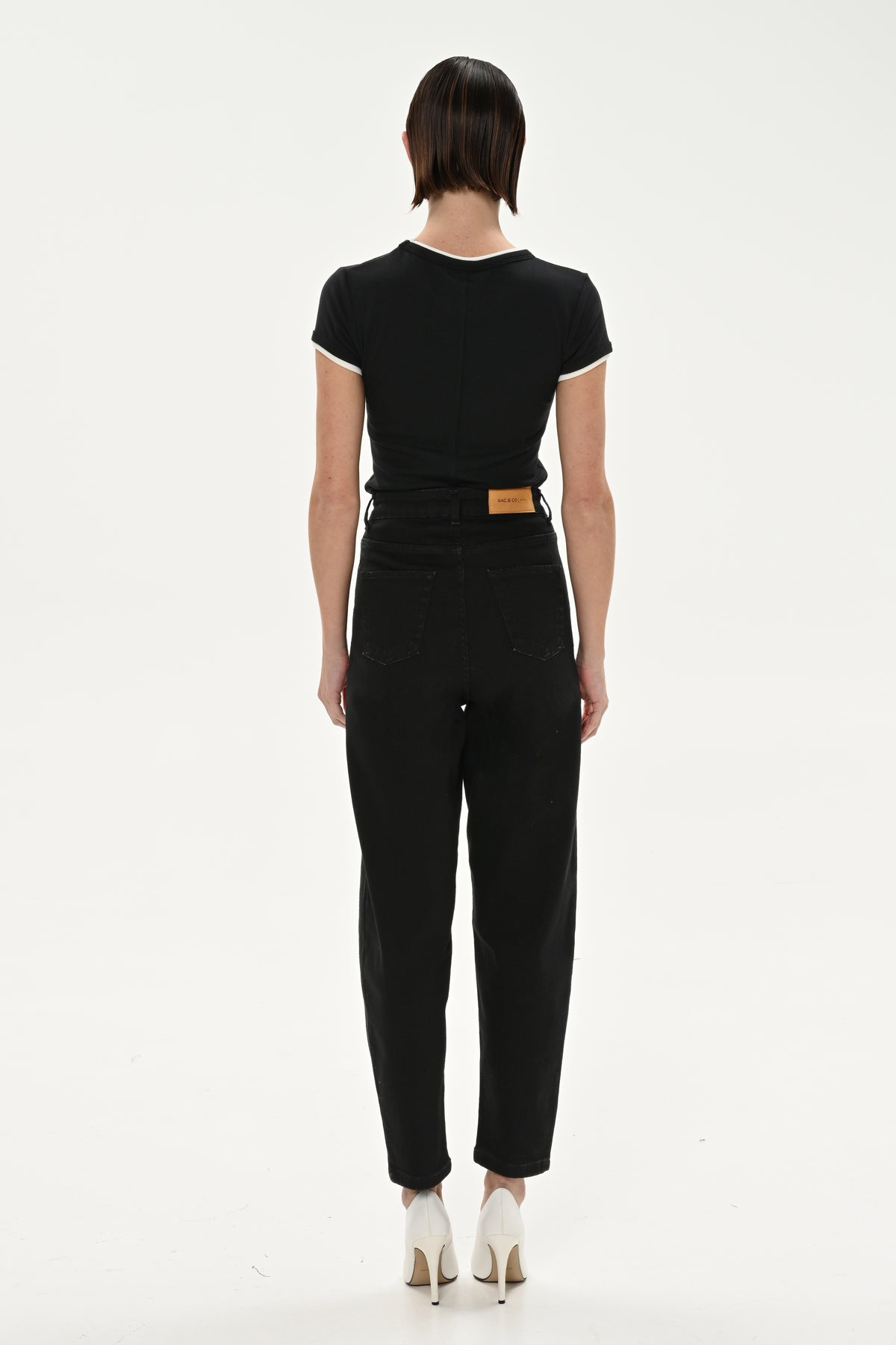 Lima Slouchy Black
