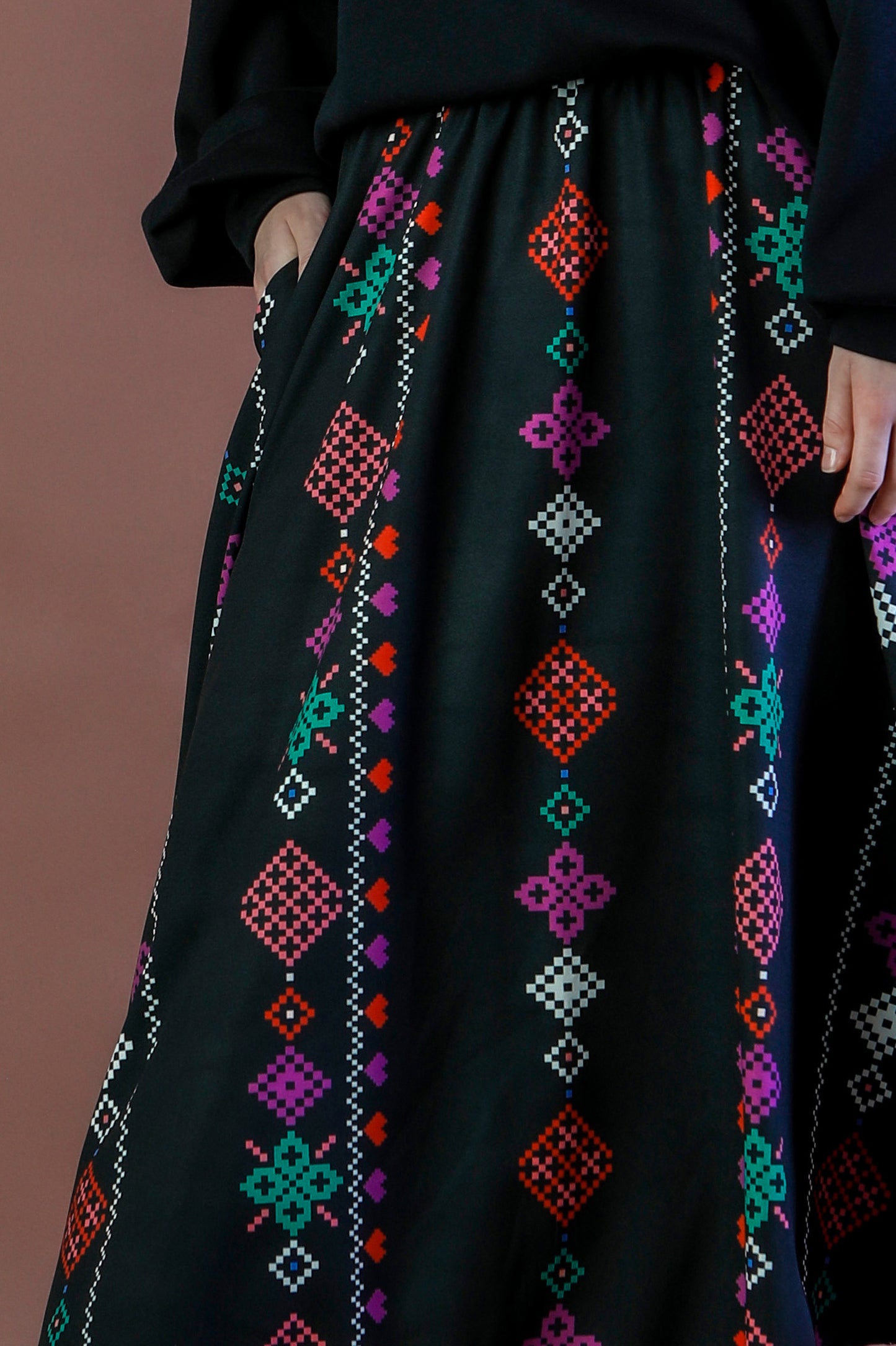 Valeria Skirt -Black