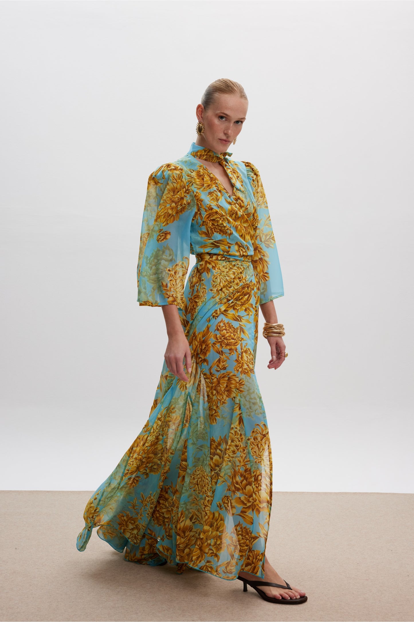 Queen Bee Kimono