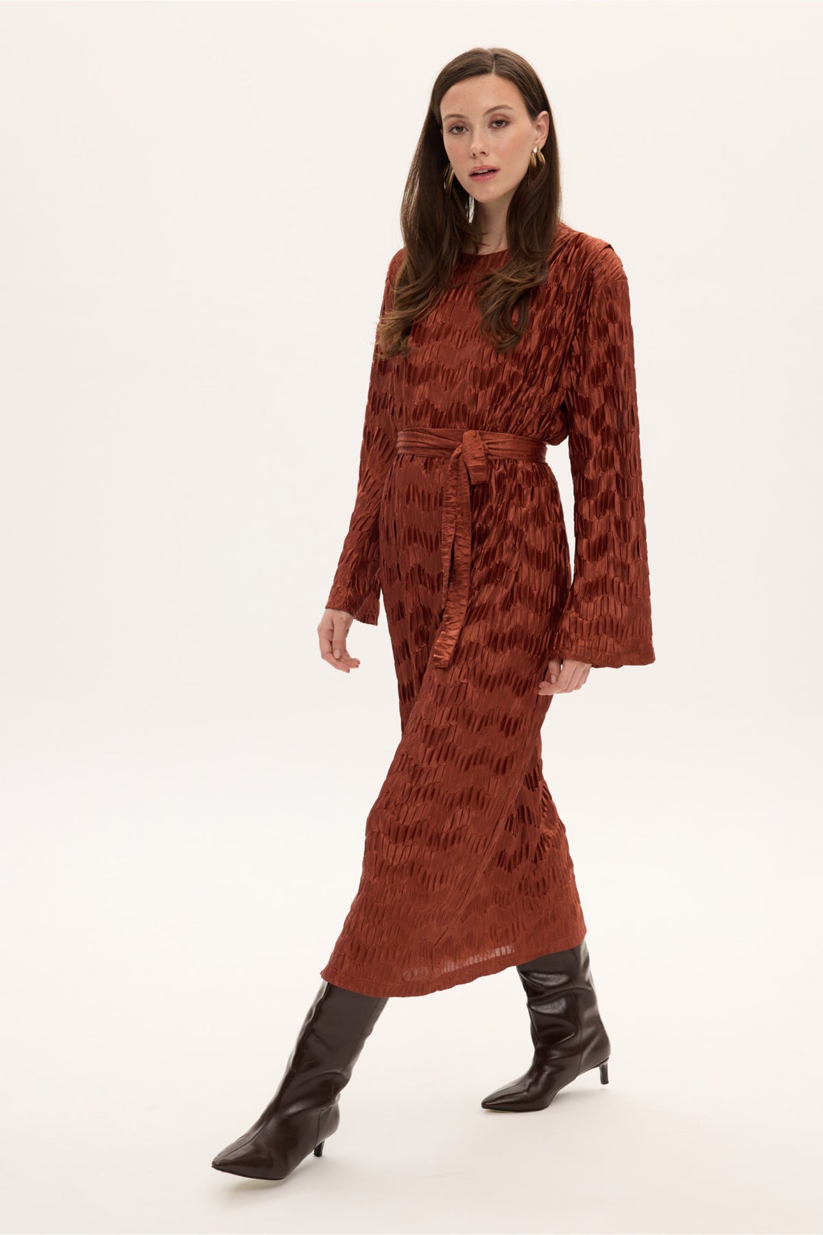 SOPHIA MIDI PLISSE DRESS