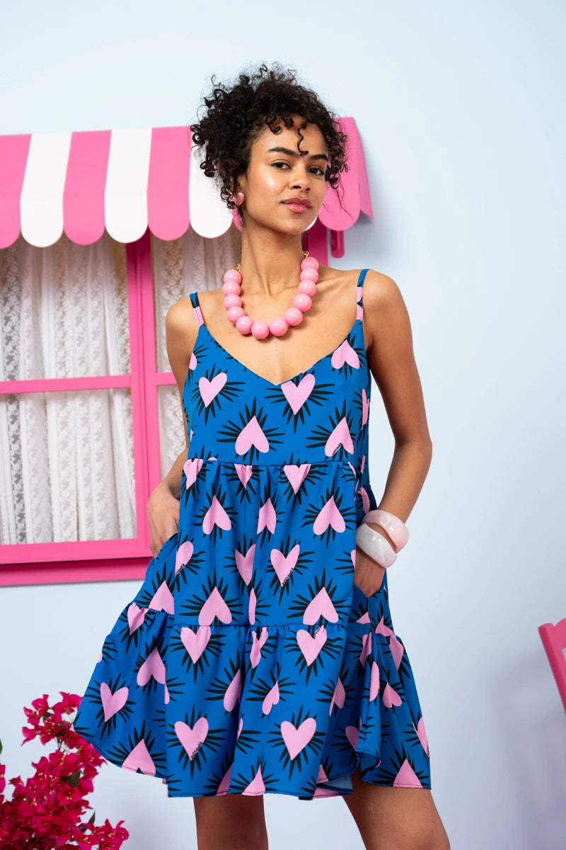 Beverly Short Dress Blue Hearts Pink Spikes Τιραντέ Φόρεμα με Ζώνη & Τσέπες Petit Boutik