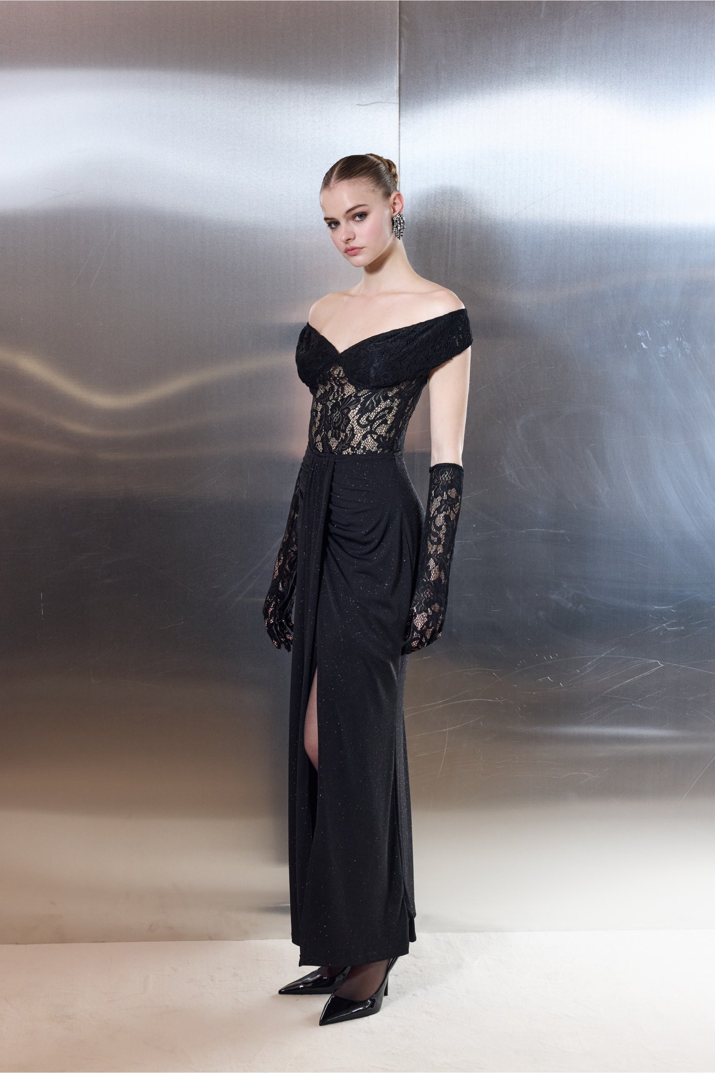 Ivy Bodysuit With Lace & Gloves