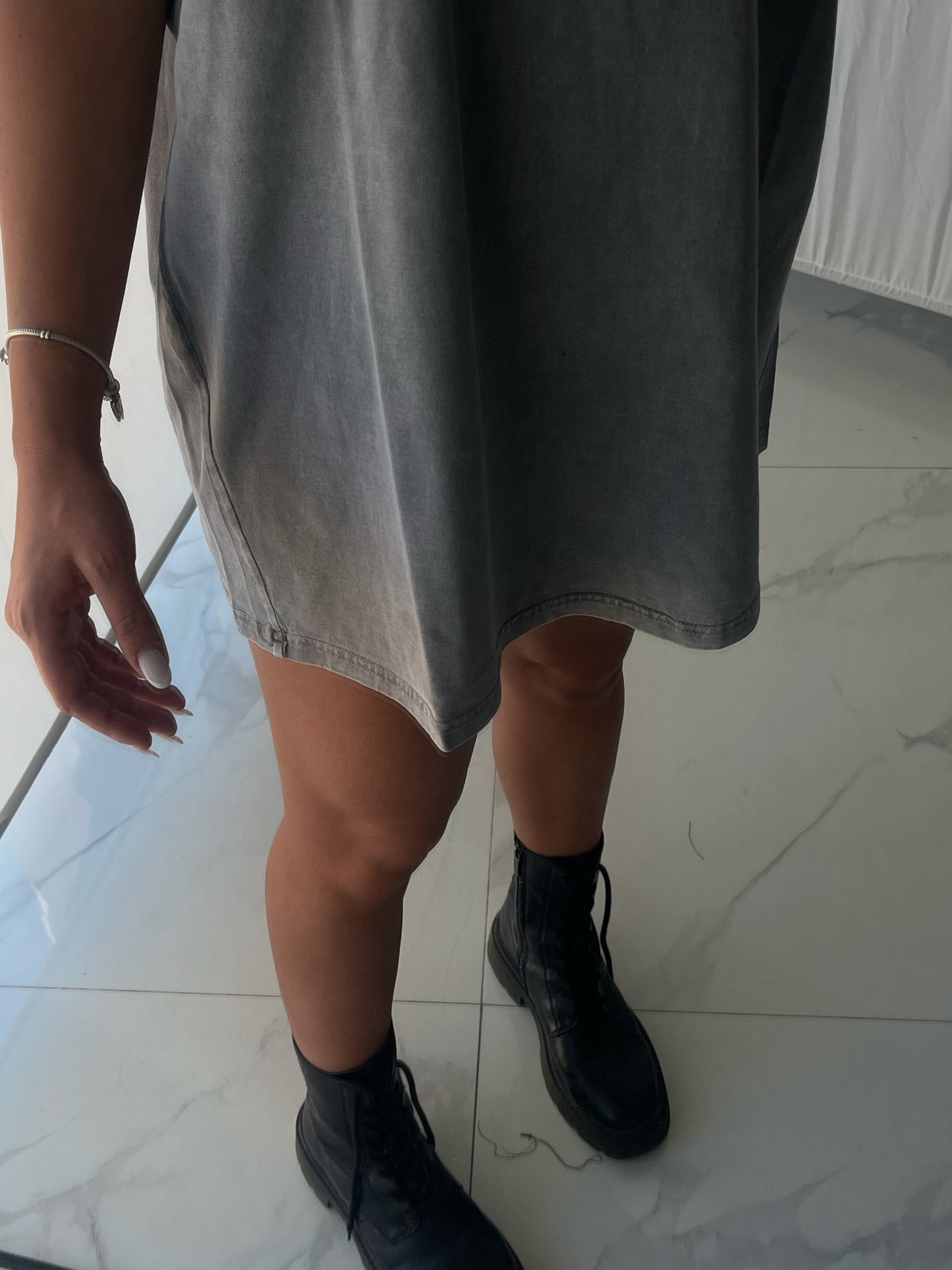 Irida T-shirt (Grey)