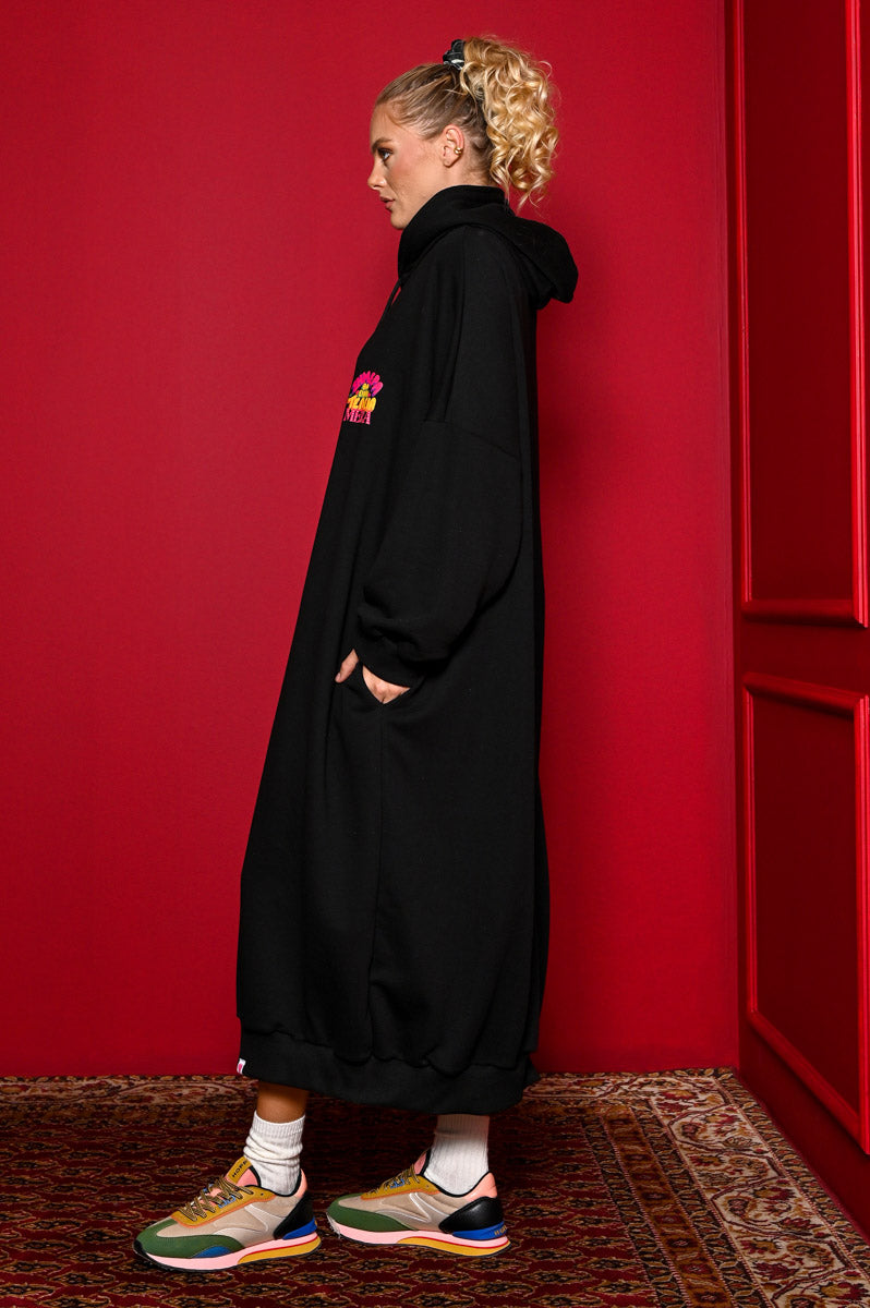 Kely Hoodie Dress “Σήμερα θα Είναι μια Τέλεια Μέρα” Black Φούτερ Φόρεμα με Τσέπες Petit Boutik