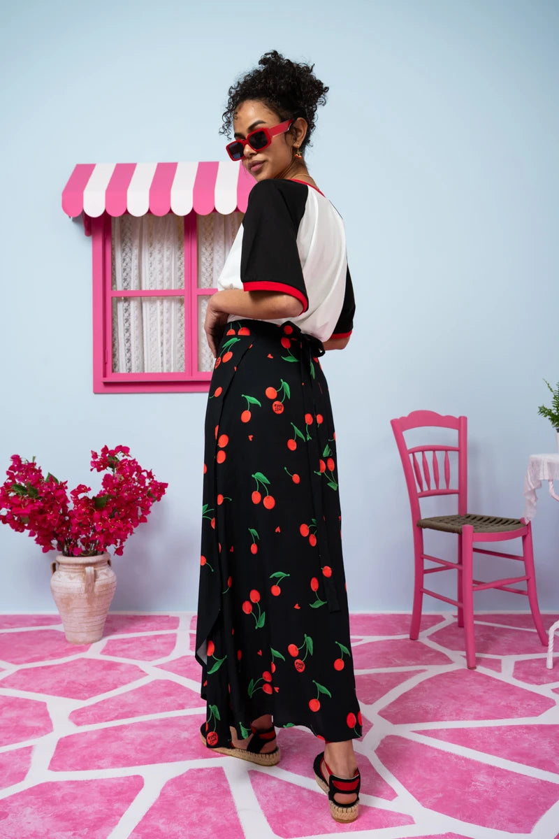 Klara Wrap Skirt Vis Black Cherries Δετή Φούστα Petit Boutik