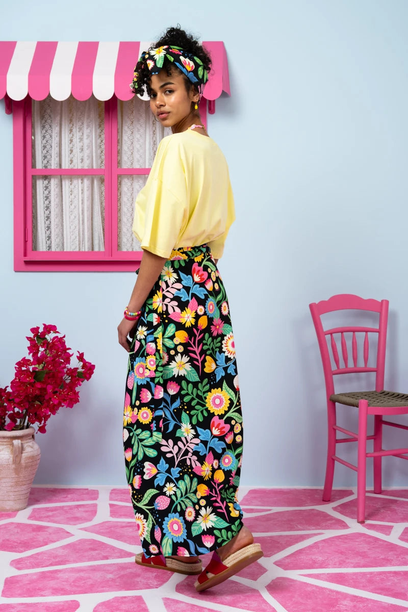 Klara Wrap Skirt Vis Black Strawberries Forest Δετή Φούστα Petit Boutik