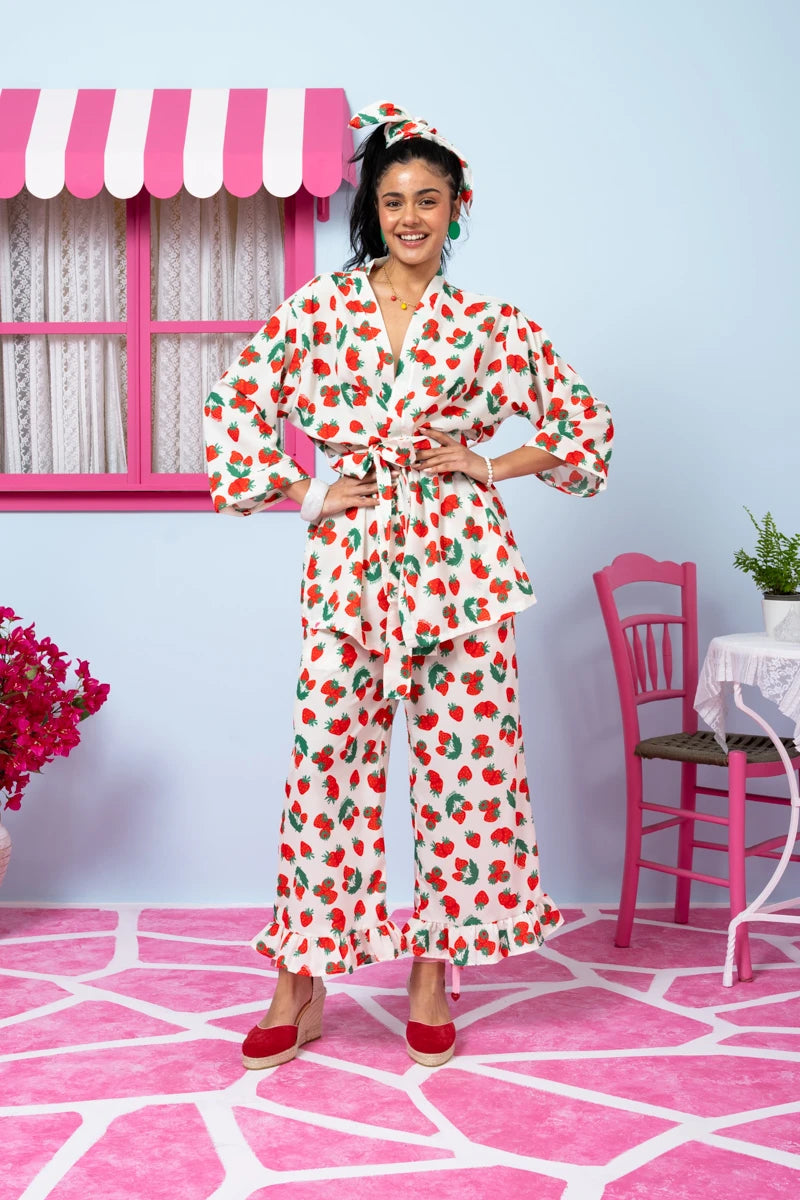 Jo Pants Frill White Red Strawberries Παντελόνα με Τσέπες Petit Boutik
