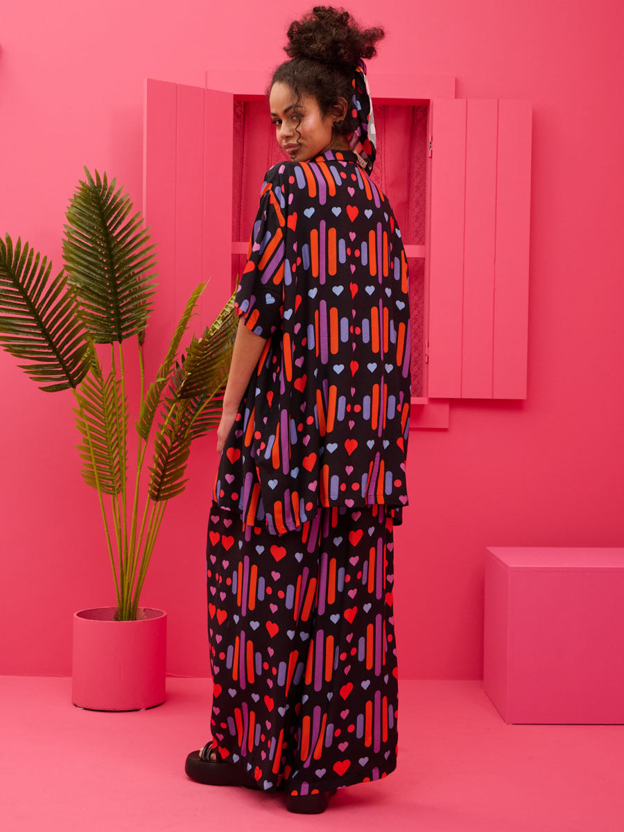 Lora Pants Vis Black Game Hearts Παντελόνα με Τσέπες Petit Boutik