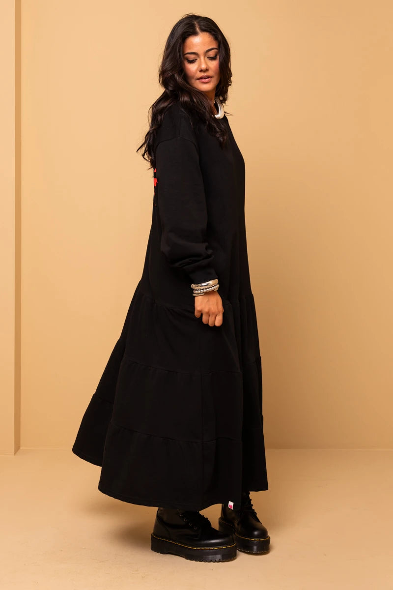 Noelia Frill Dress Follow Your Heart Μαύρο Φούτερ Φόρεμα με Ζώνη Petit Boutik