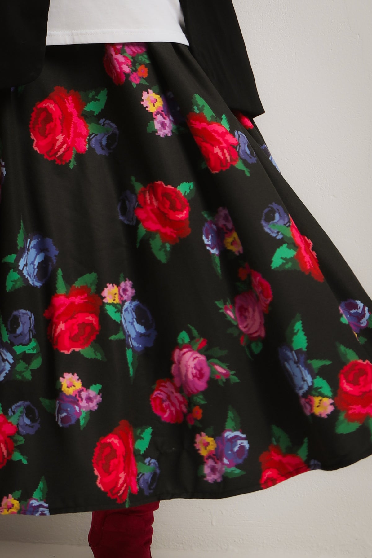 PEARL SKIRT (roses)
