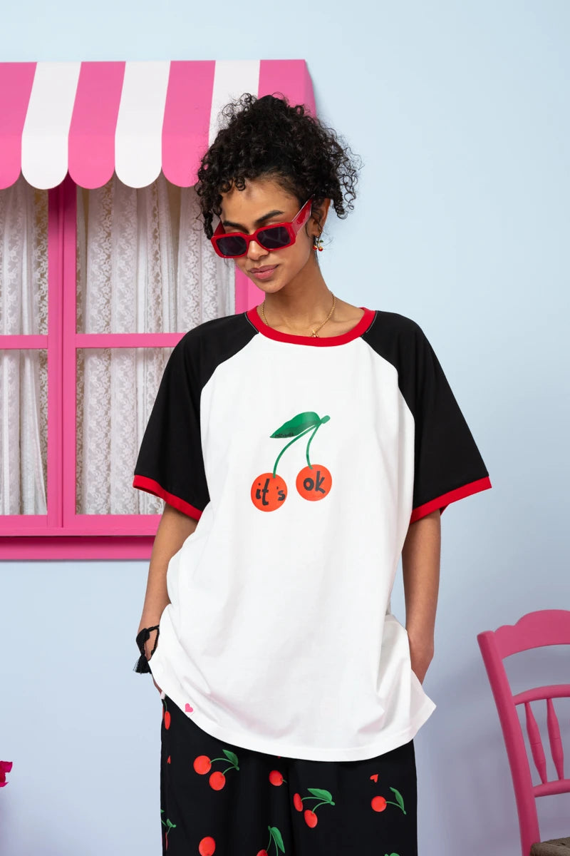 T-shirt Reglan White Black Cherries Κοντομάνικο Μπλουζάκι Petit Boutik