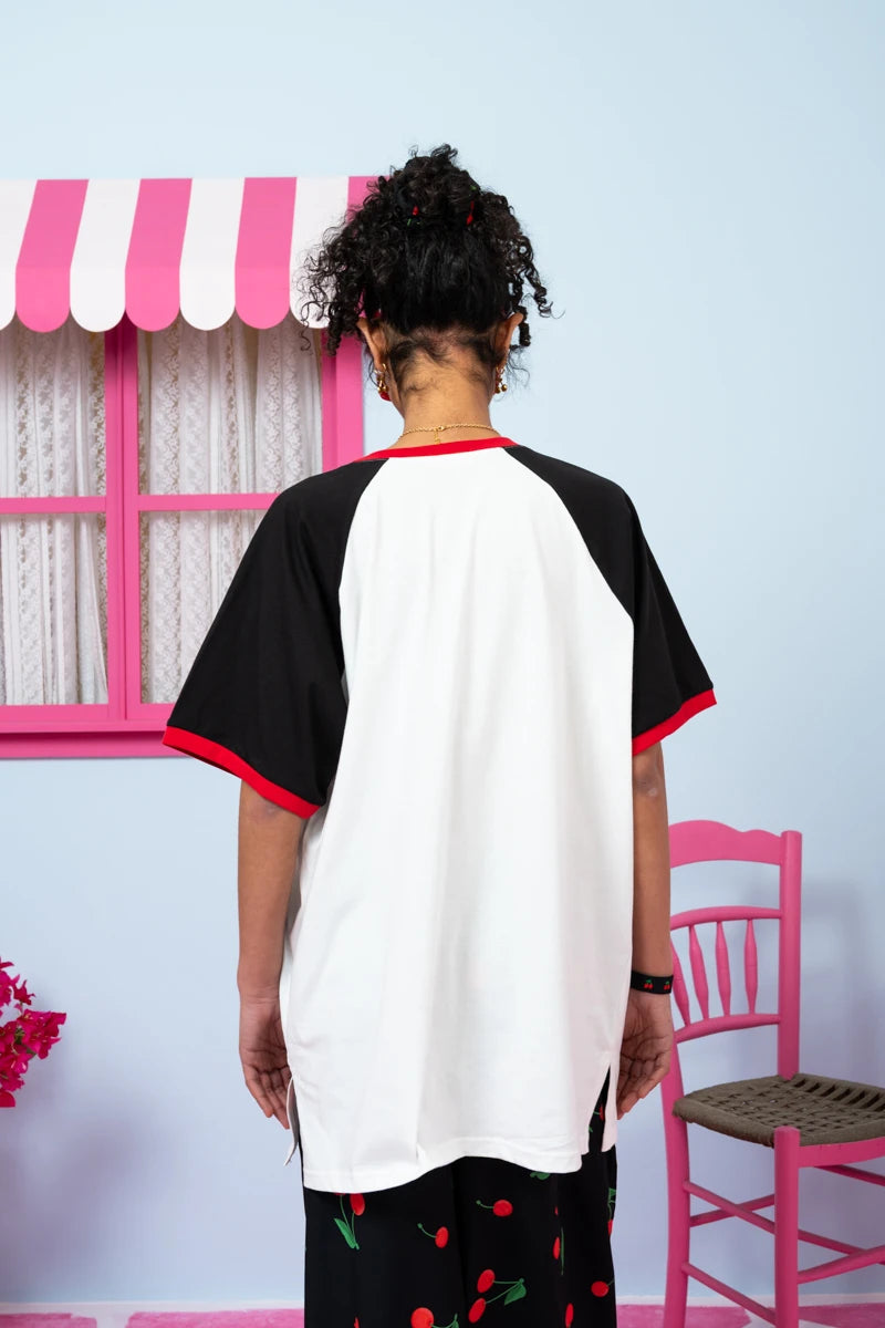 T-shirt Reglan White Black Cherries Κοντομάνικο Μπλουζάκι Petit Boutik