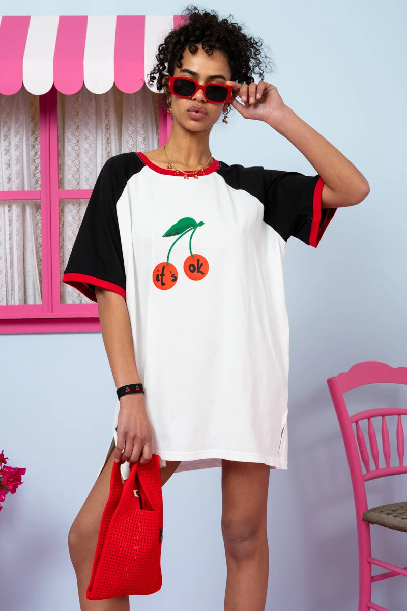 T-shirt Reglan White Black Cherries Κοντομάνικο Μπλουζάκι Petit Boutik